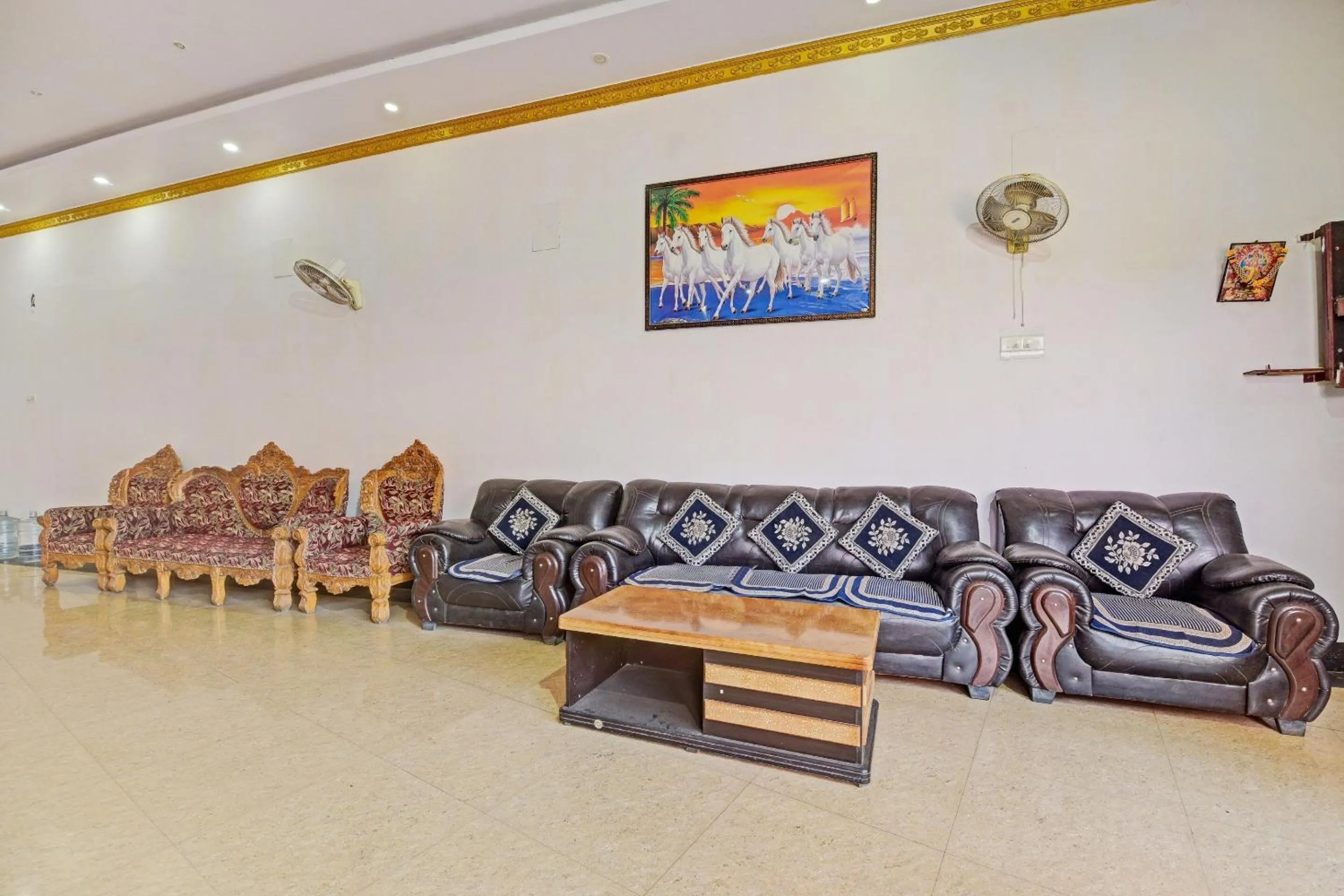 Lobby or reception in Hotel O by OYO New Maa Tara Hotel