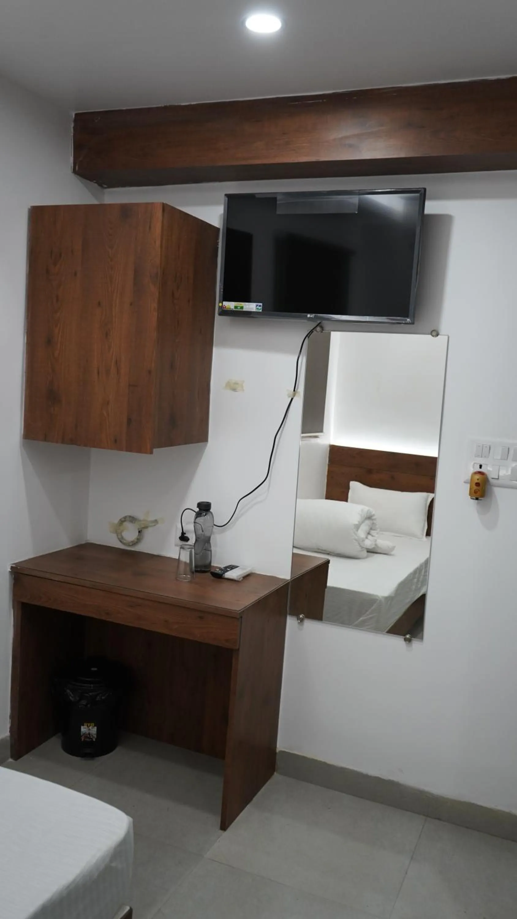 POD N BEYOND SMART HOTEL @BISTUPUR