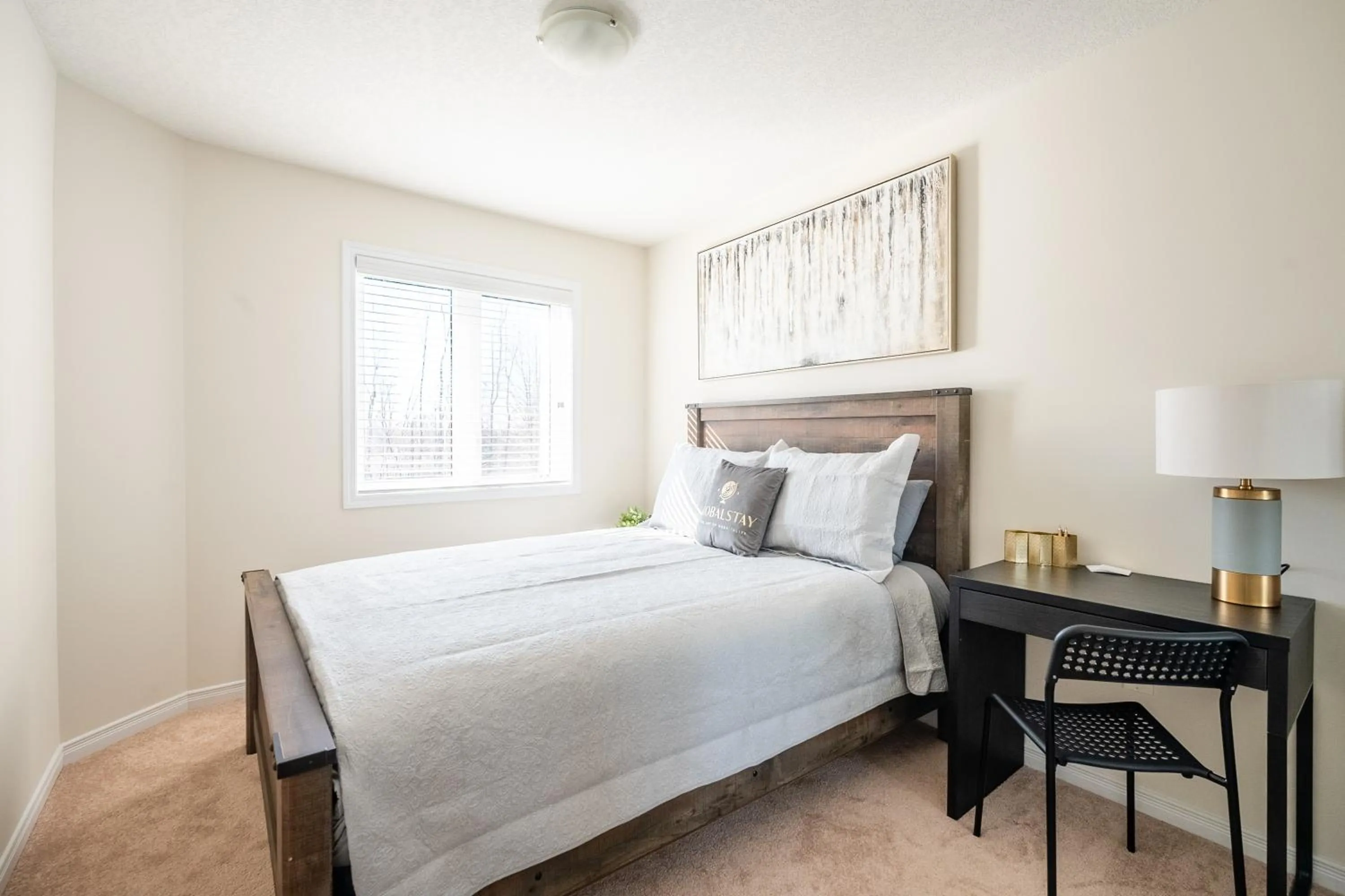 Bedroom, Bed in GlobalStay 3 Bedroom Townhouse Near Niagara Falls Brock University