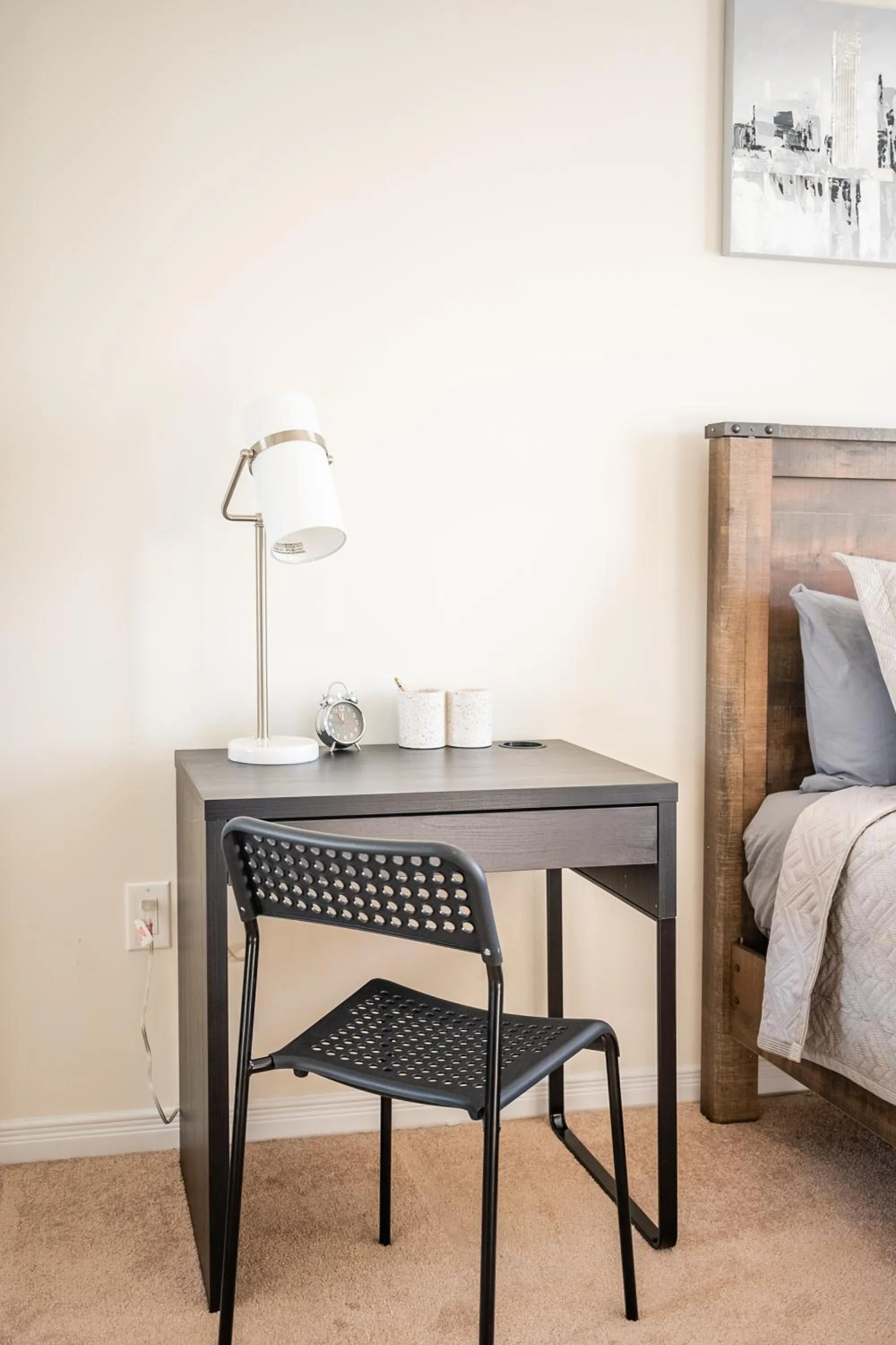 Bedroom, Bed in GlobalStay 3 Bedroom Townhouse Near Niagara Falls Brock University