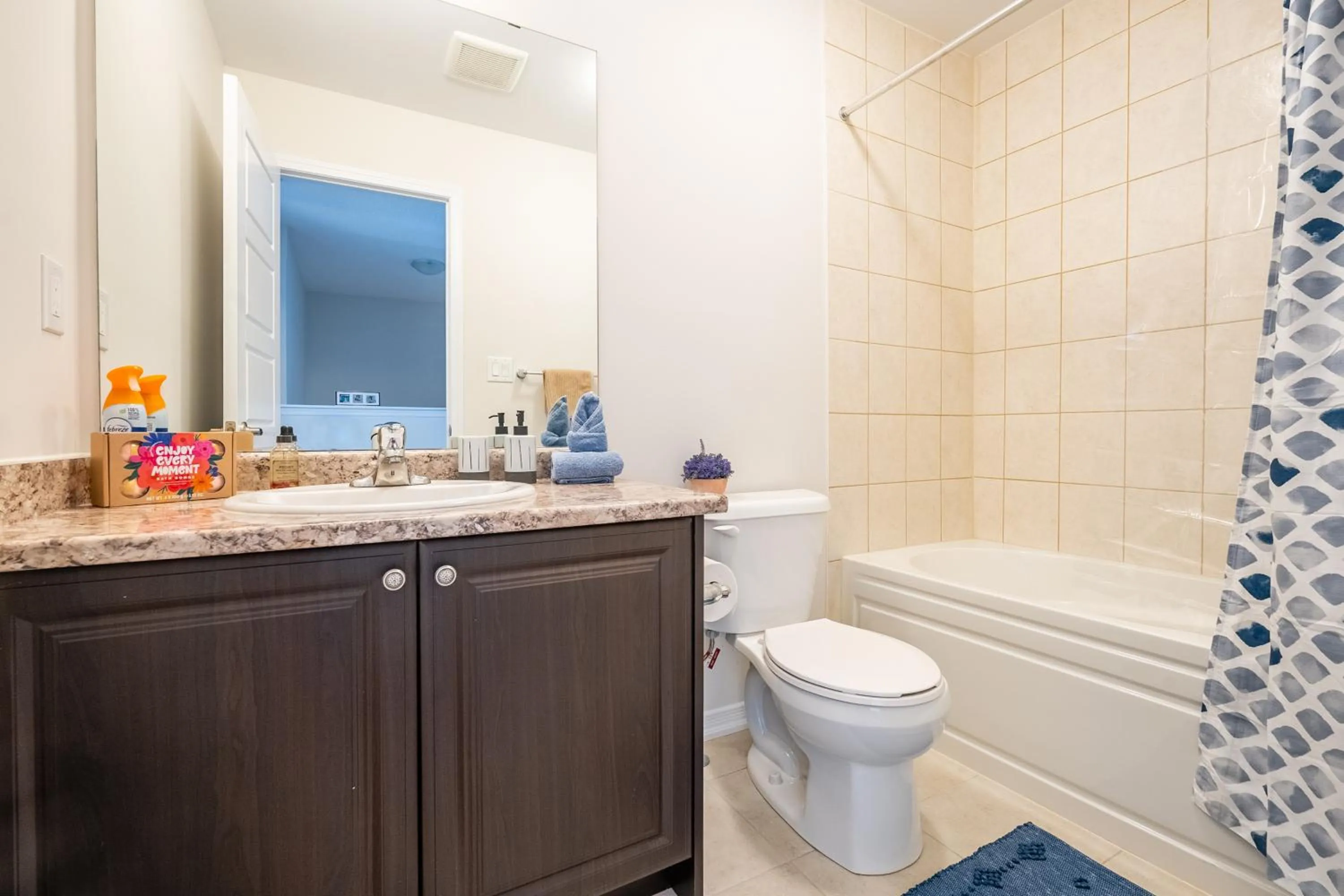 Bathroom in GlobalStay 3 Bedroom Townhouse Near Niagara Falls Brock University