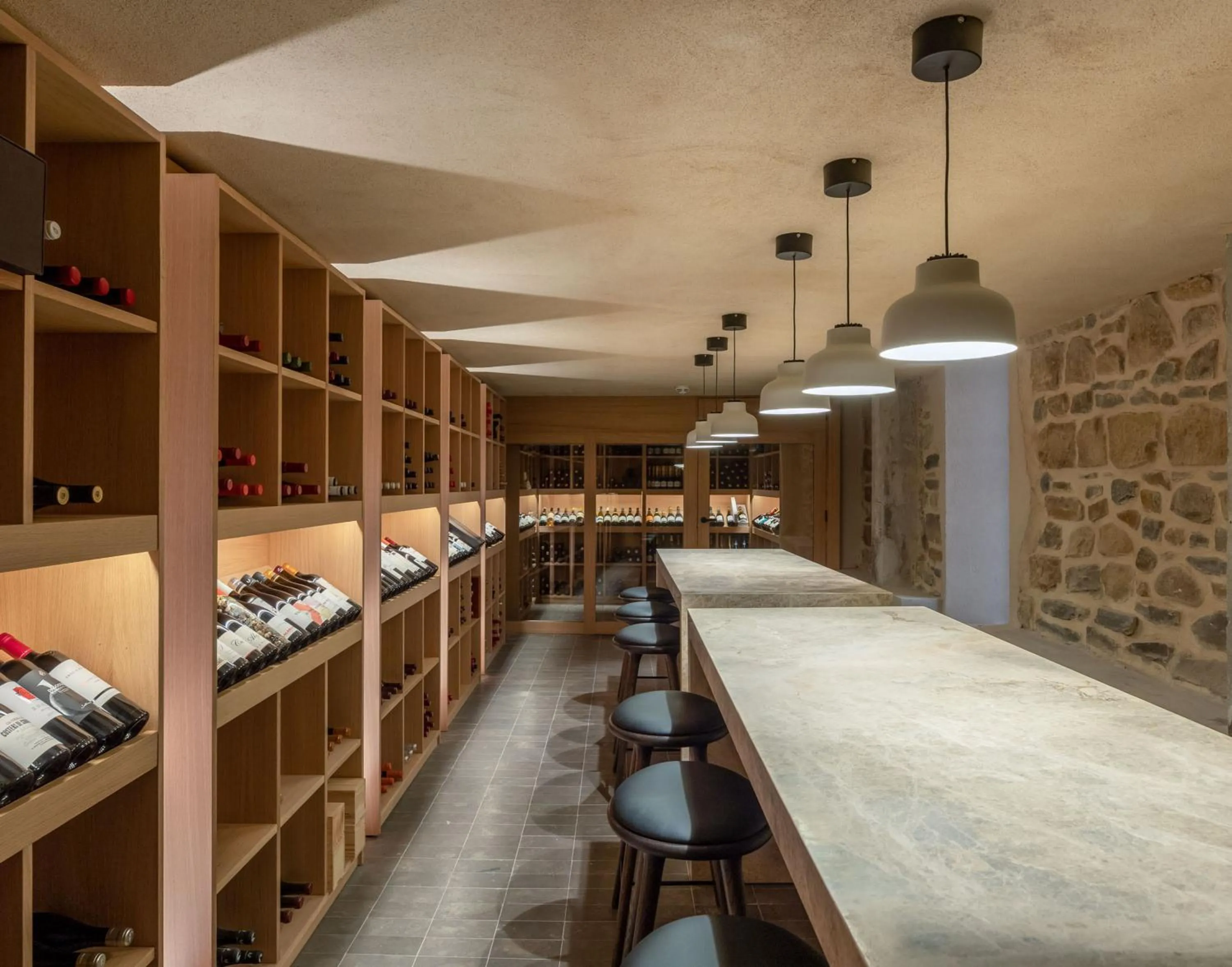 Restaurant/places to eat in Hotel Ur Bare