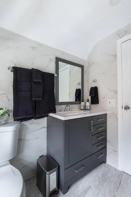 Luxury 3Bed Private Apartment Near Manhattan