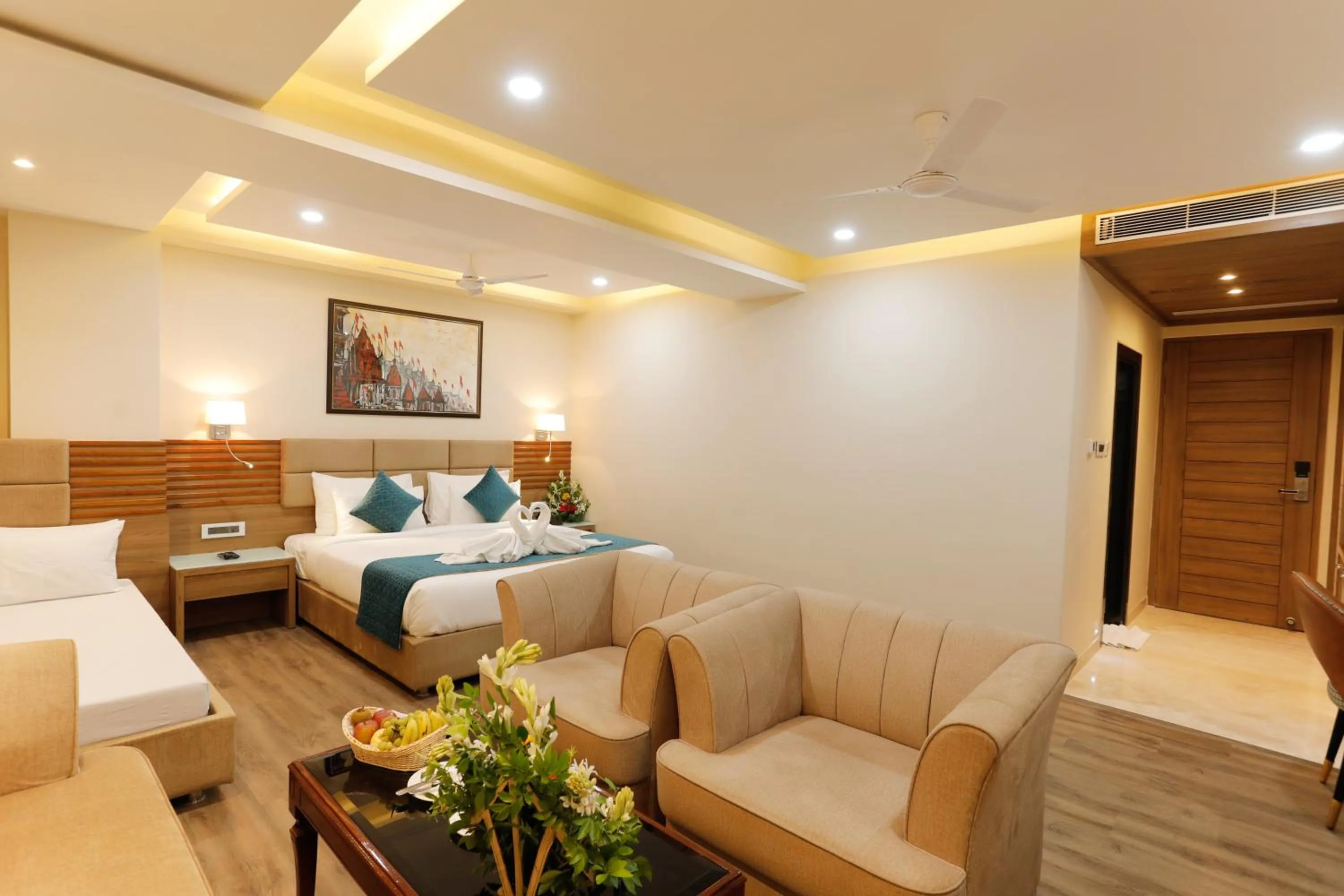 Guests in Hotel Dolphin Grand