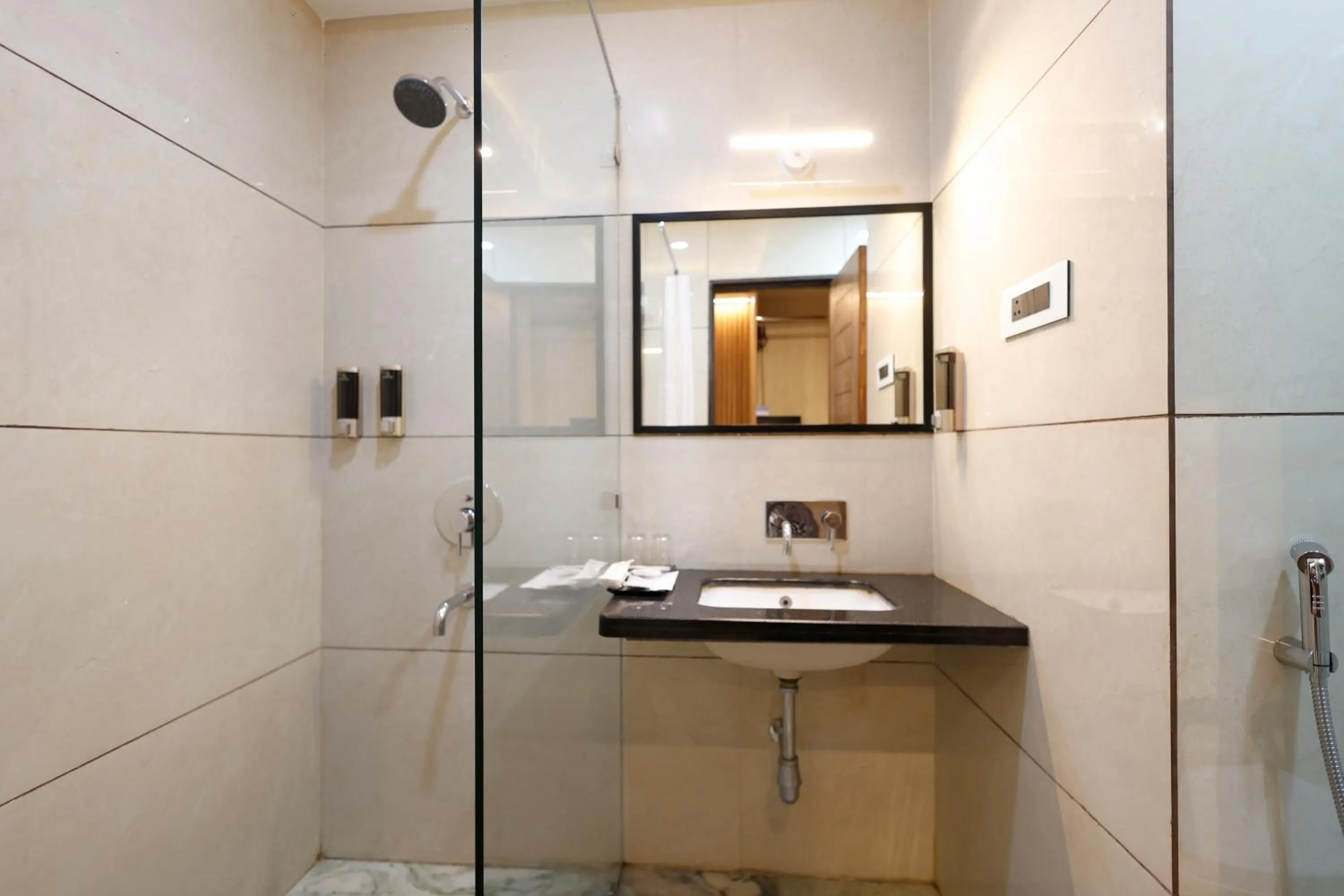 Bathroom in Hotel Dolphin Grand