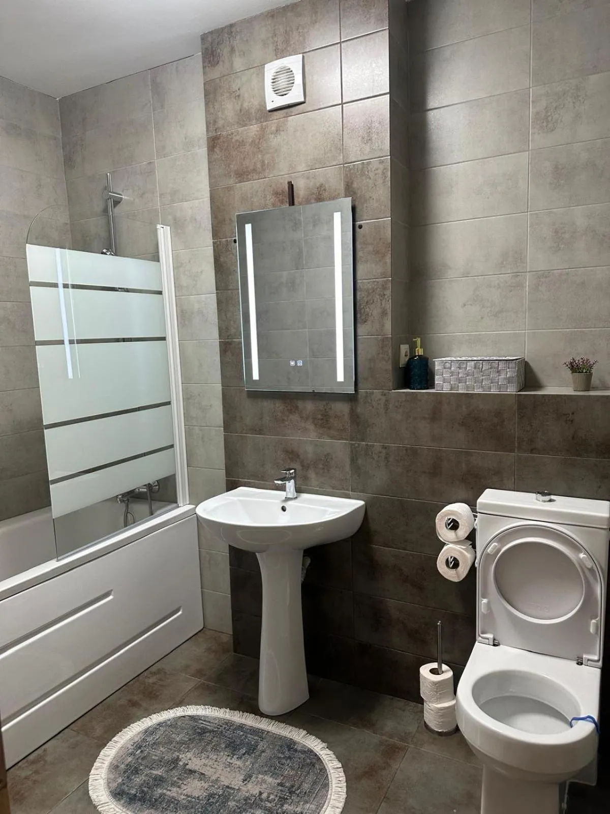 AlexHome lux apartment 27 free parking