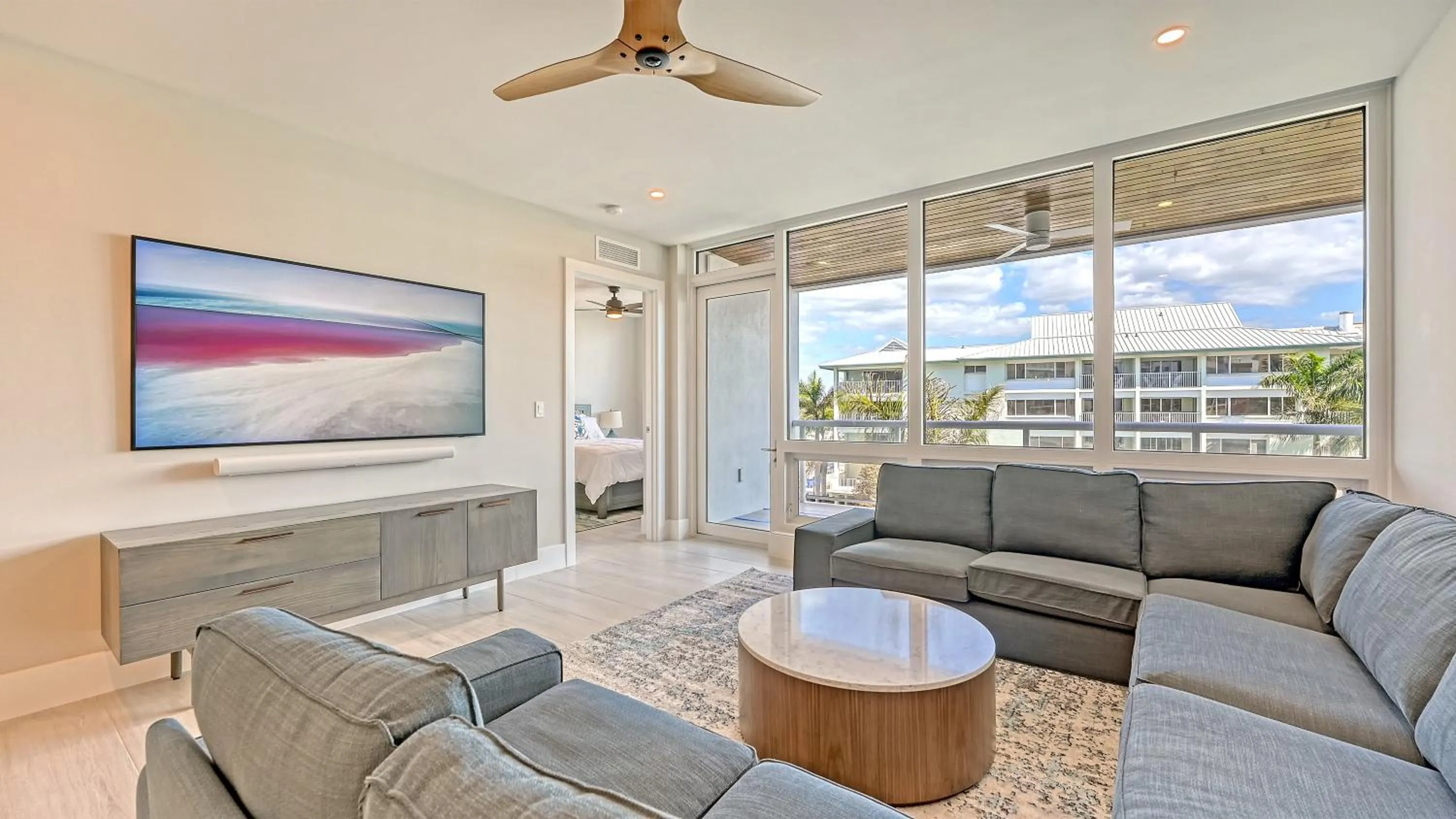 TV and multimedia in Ten35 Seaside Rentals