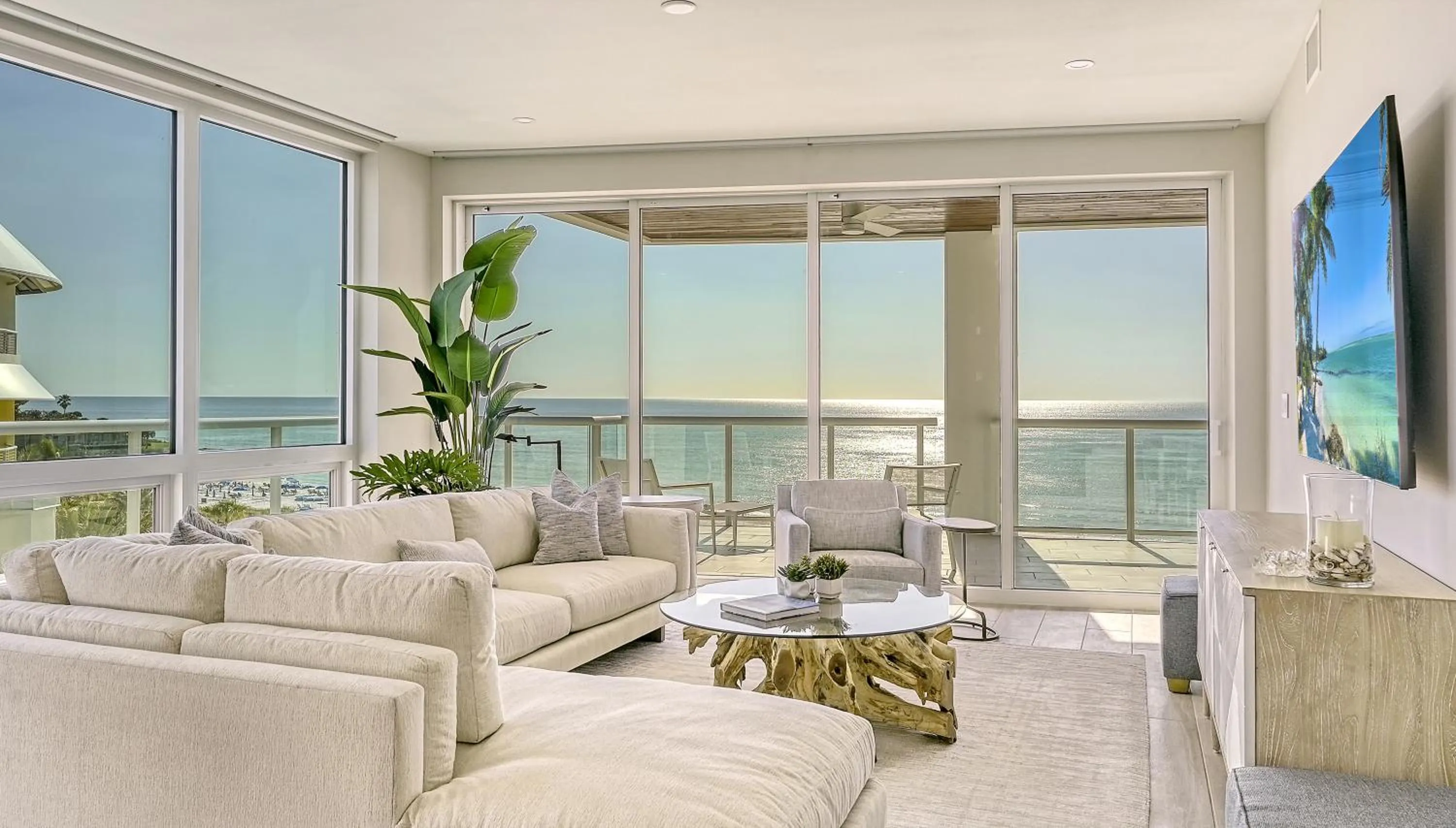 TV and multimedia in Ten35 Seaside Rentals