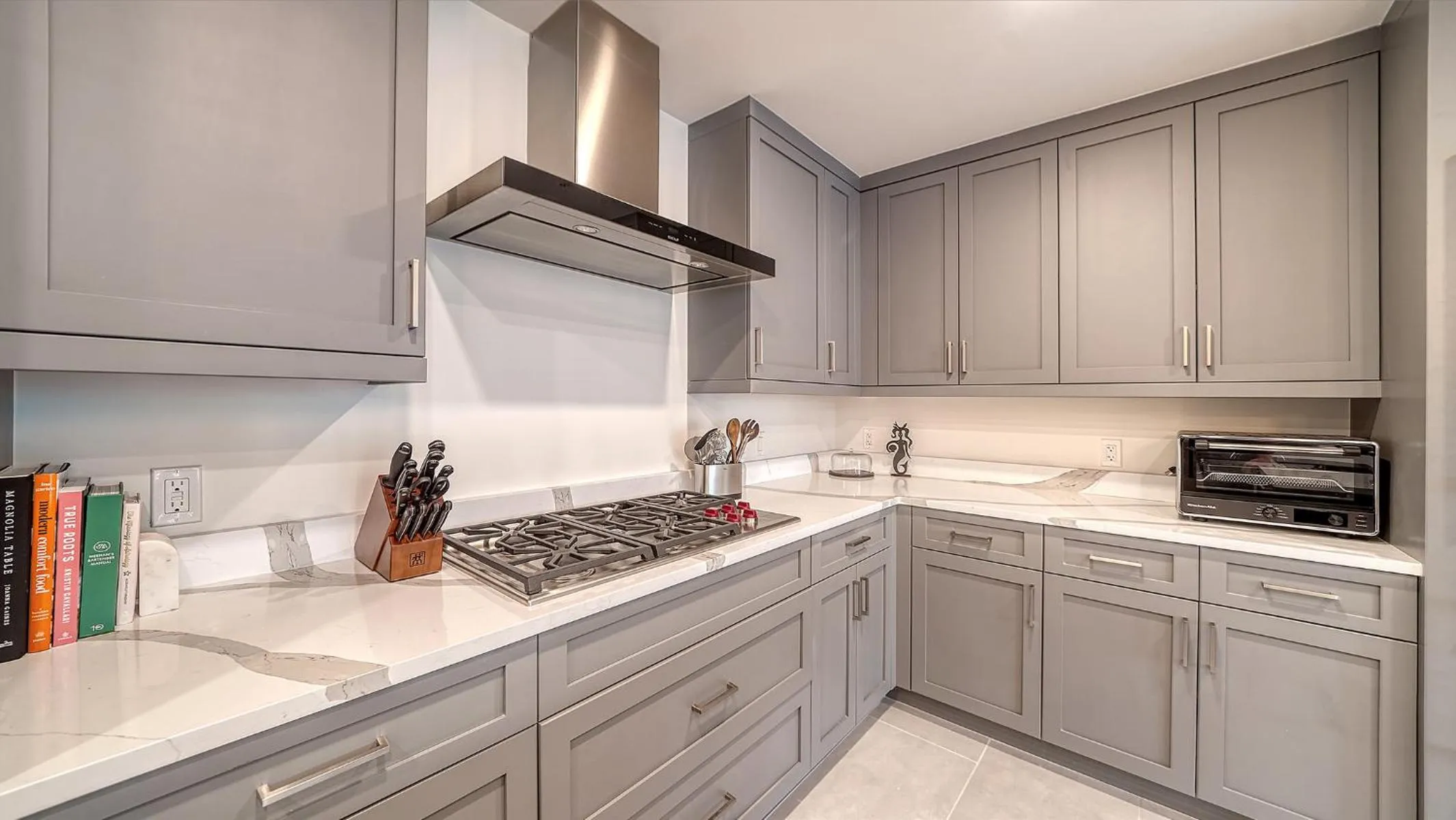 dishwasher in Ten35 Seaside Rentals