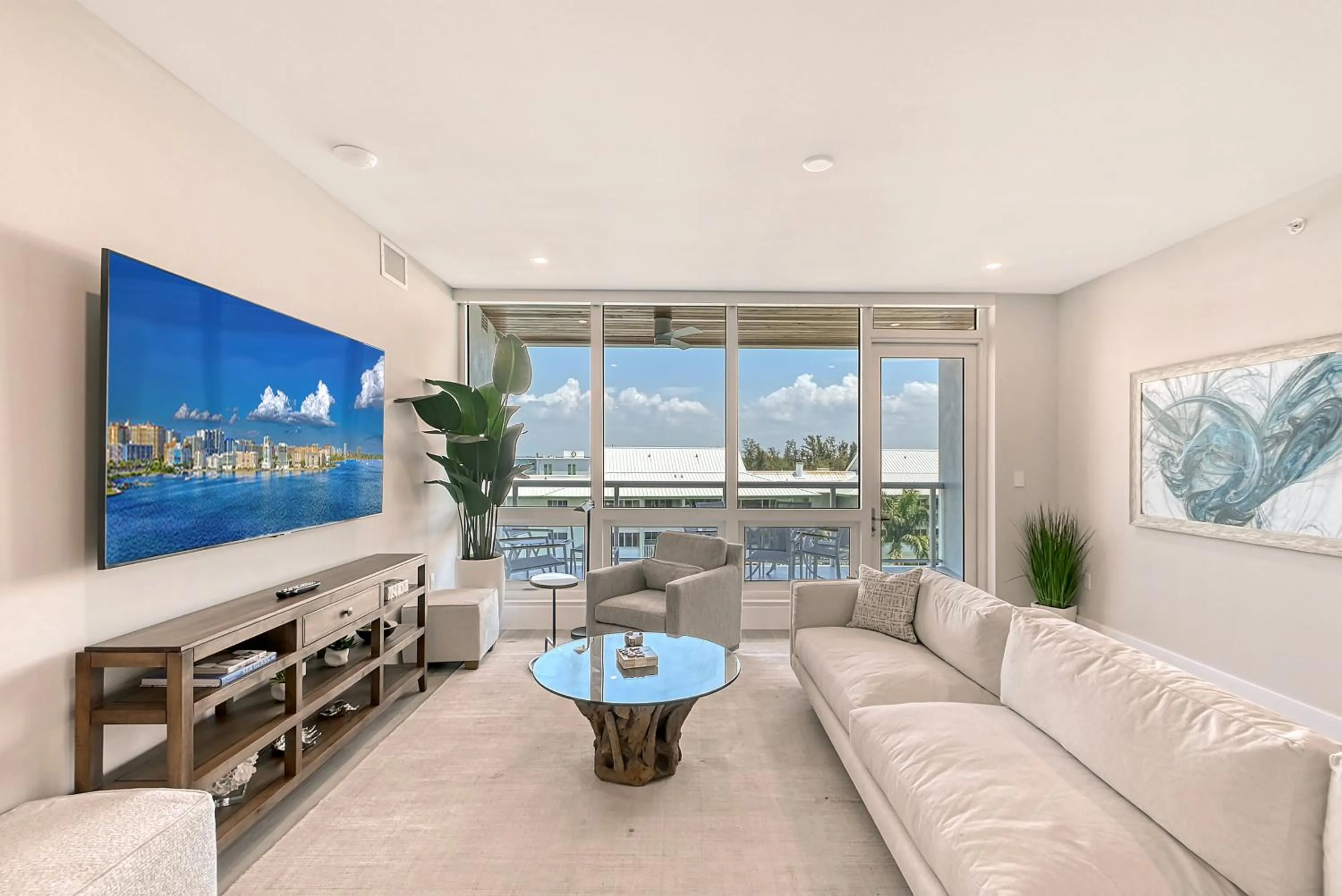 TV and multimedia in Ten35 Seaside Rentals