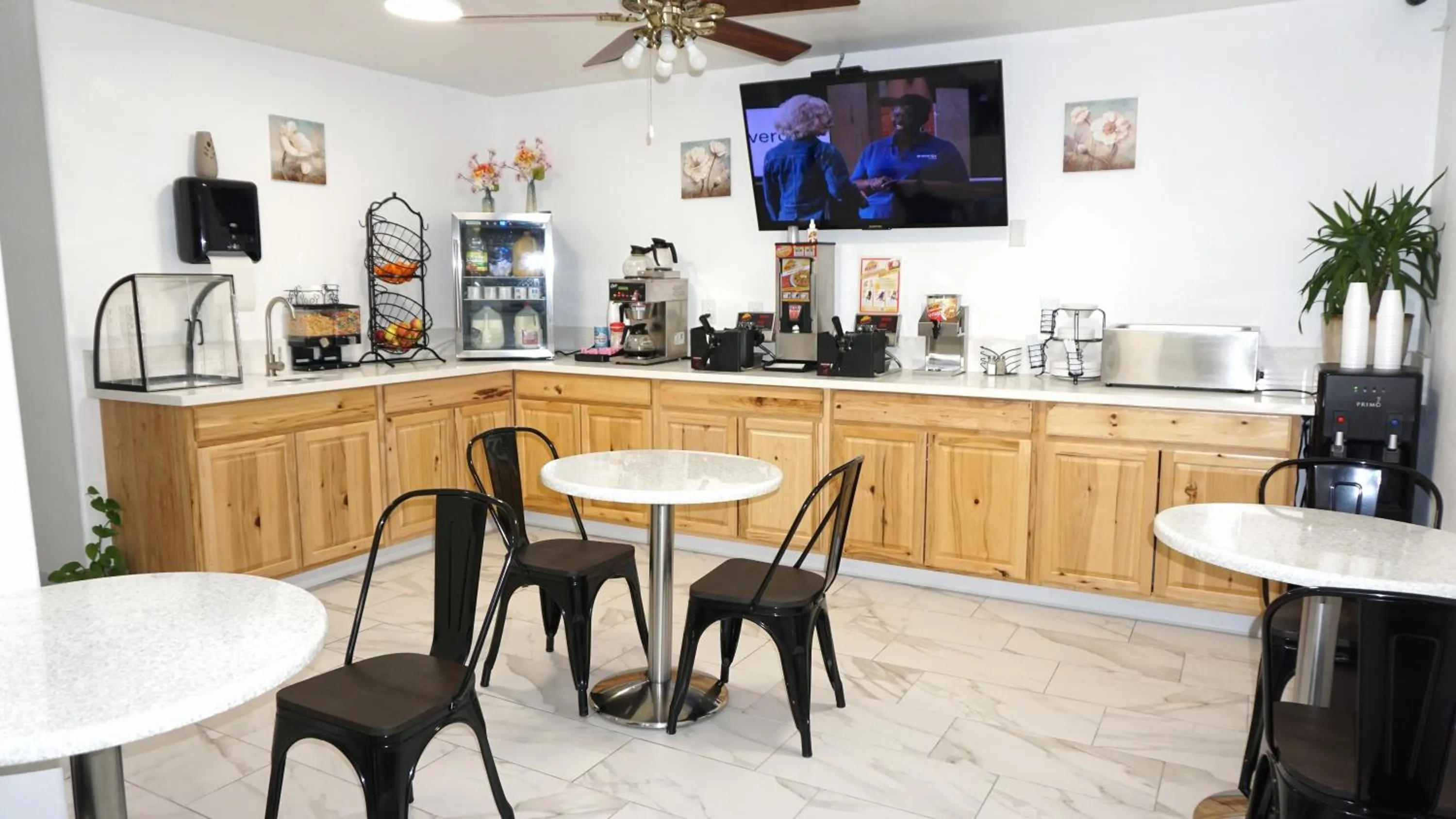 Lobby or reception in Lakes Inn