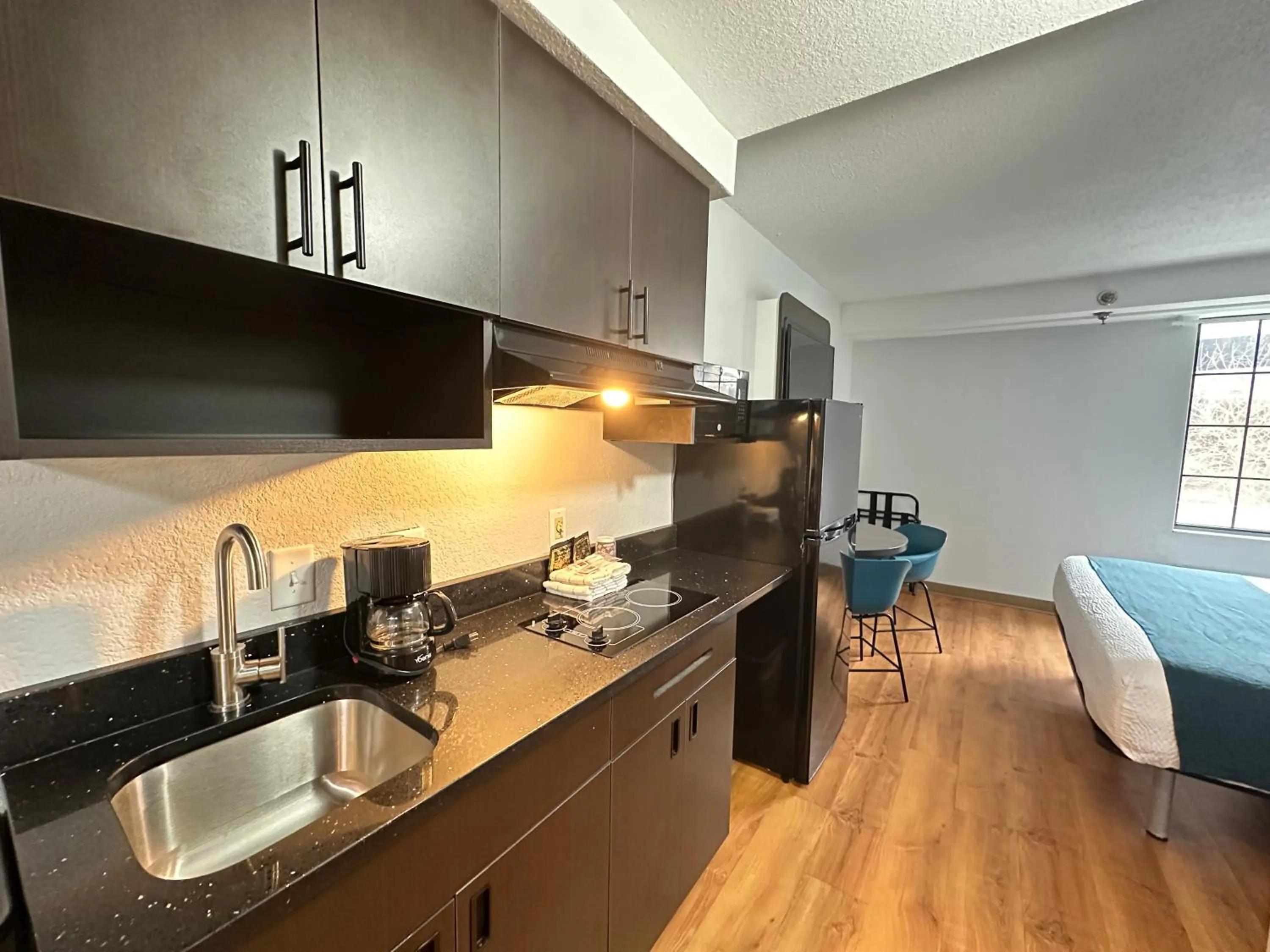 Coffee/tea facilities in Studio 6 Springfield VA Washington DC Southwest