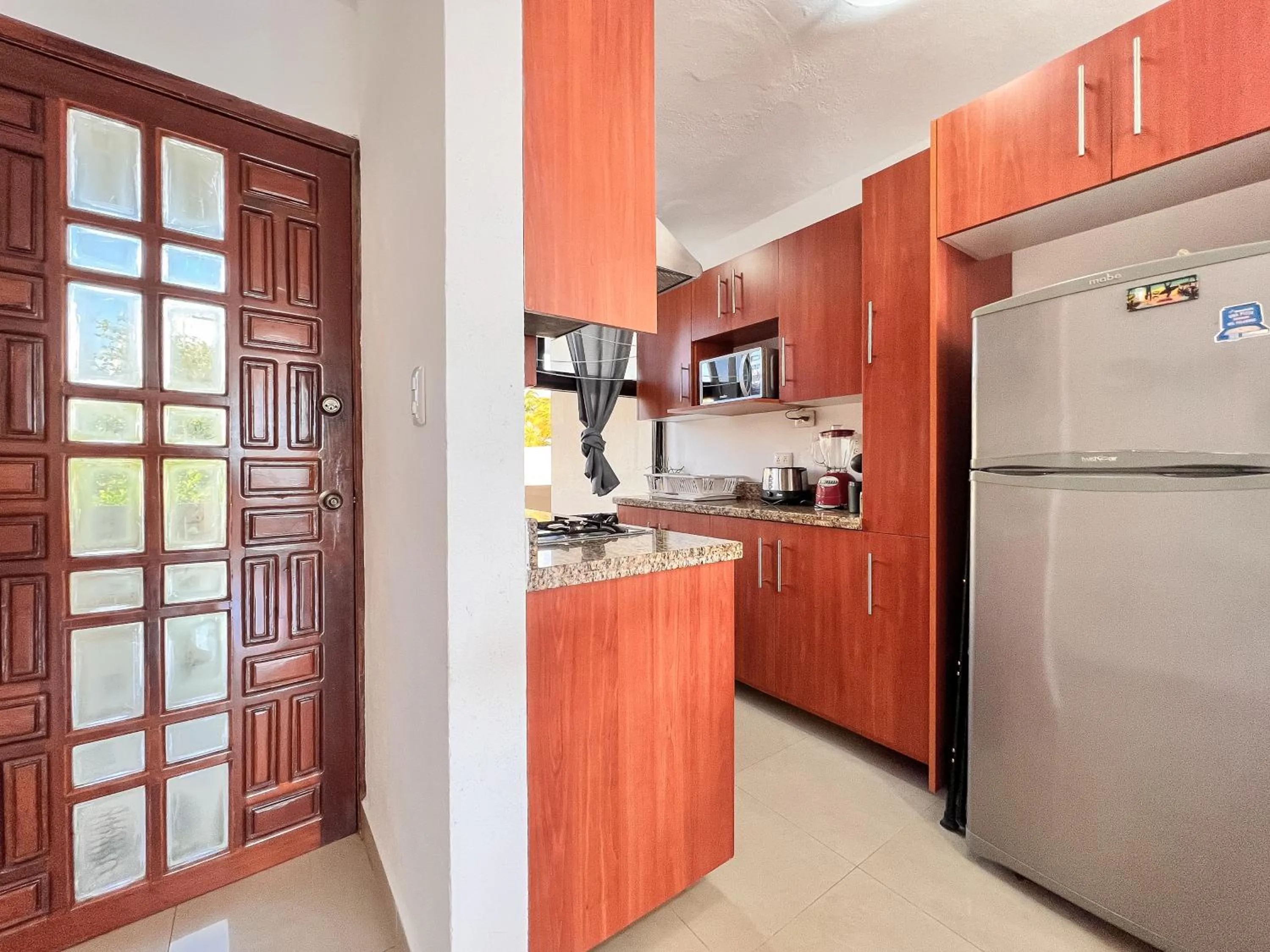 Kitchen or kitchenette in Bello Mar de Cancun, Beautiful 2Br 2Ba Condo overlooking beach spectacular view!