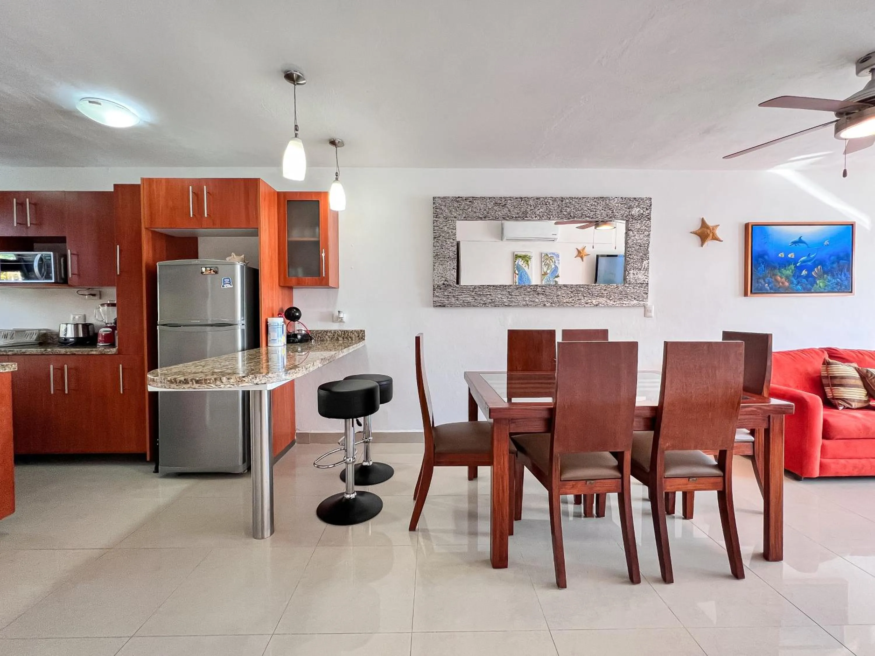 TV and multimedia in Bello Mar de Cancun, Beautiful 2Br 2Ba Condo overlooking beach spectacular view!
