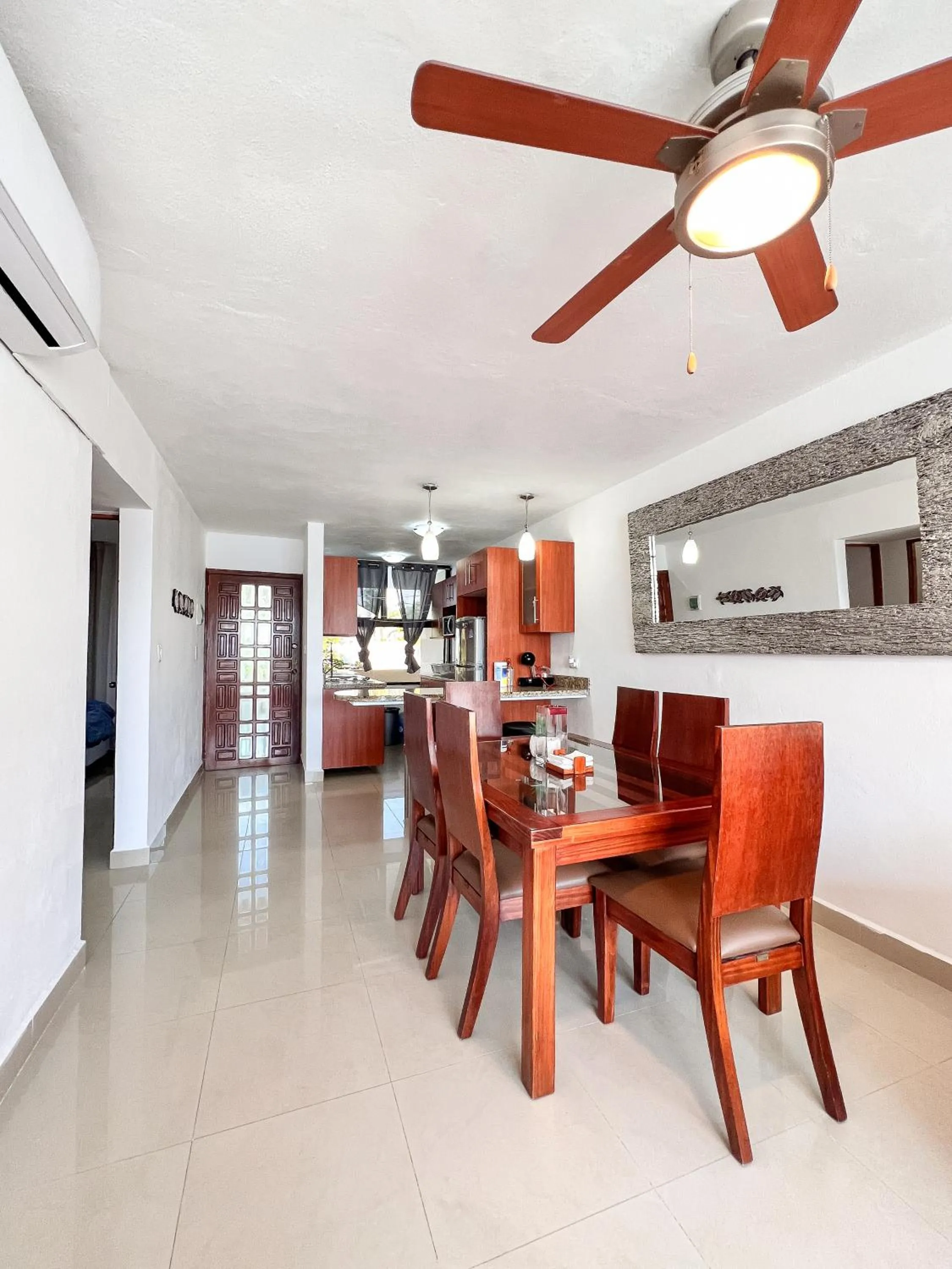 Kitchen or kitchenette in Bello Mar de Cancun, Beautiful 2Br 2Ba Condo overlooking beach spectacular view!