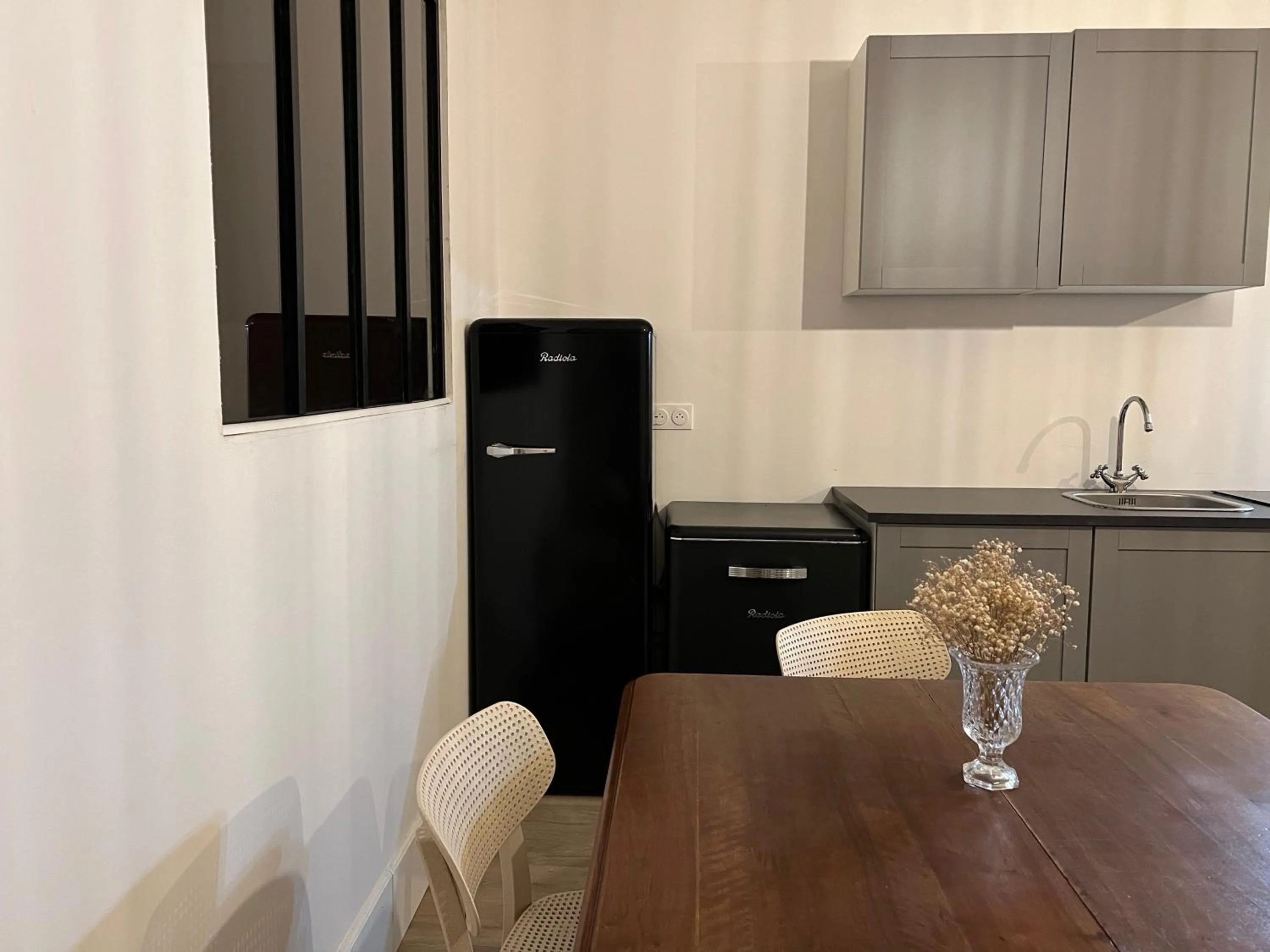 kitchen in La Verrière - Chambre d'hôtes et gîte de charme