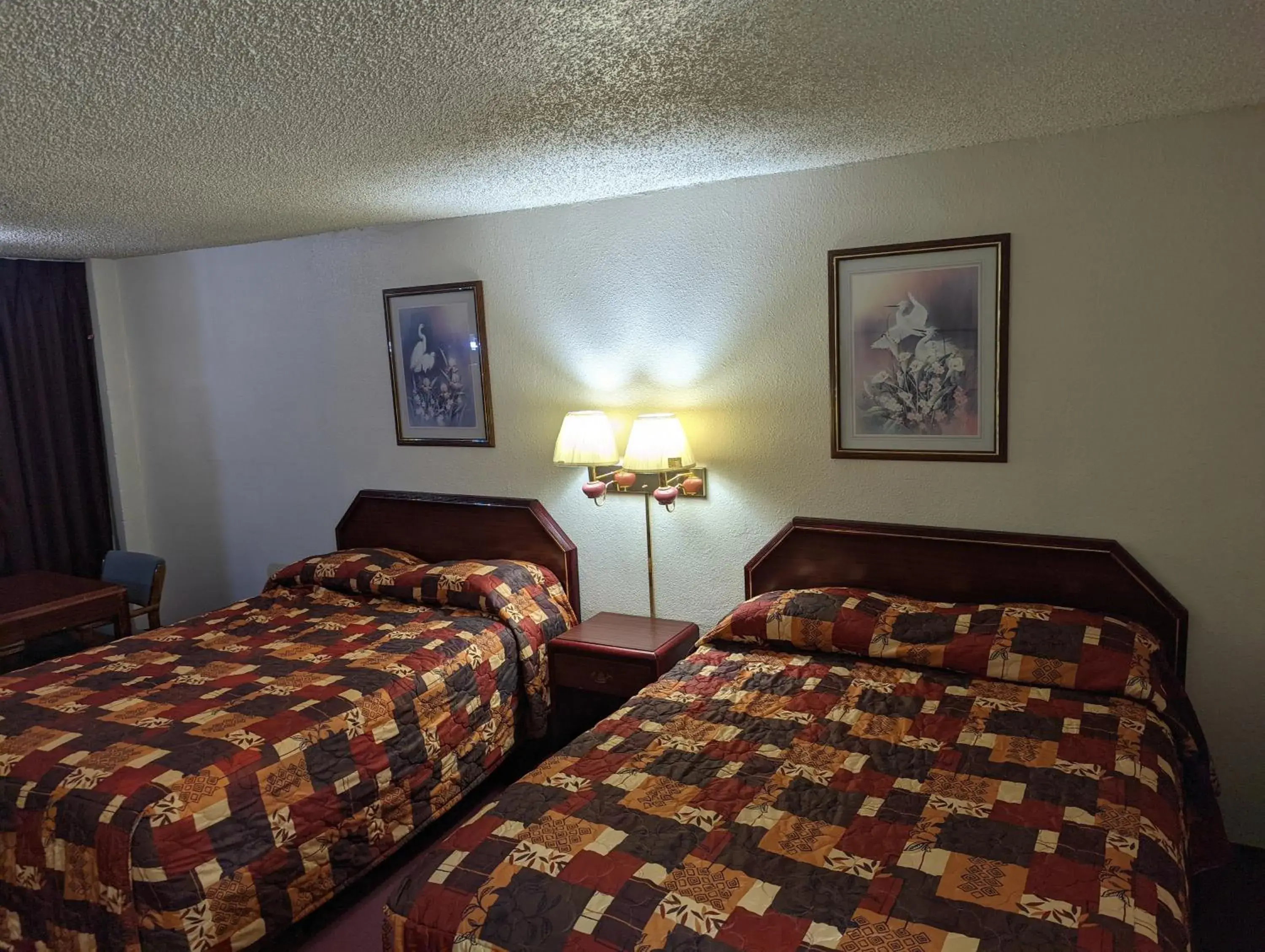 Queen Room in Luxury inn Queen Room in Luxury inn