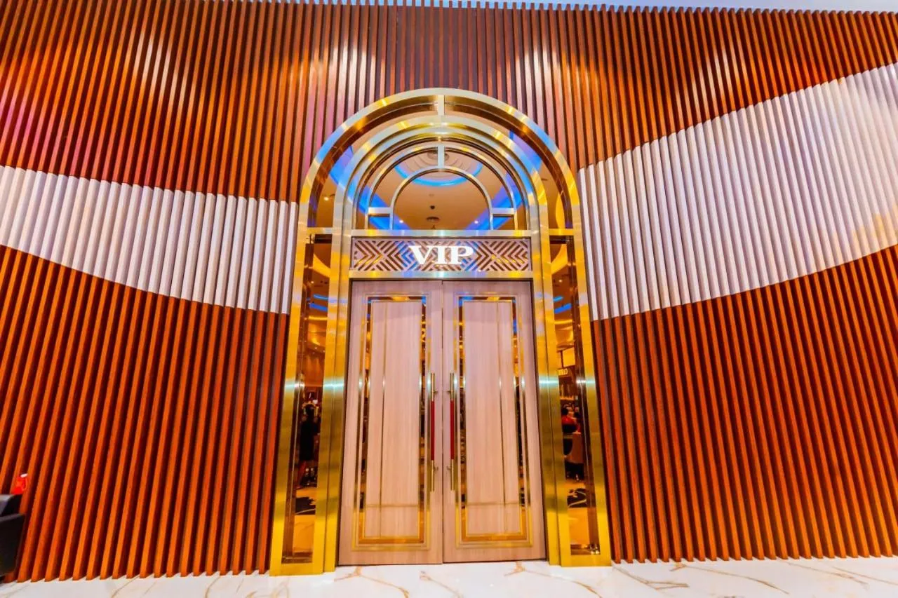 Property building in Dynasty Casino Hotel