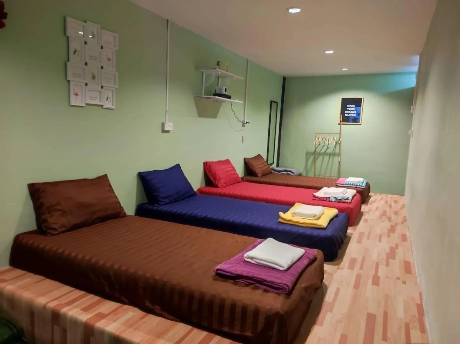 Bedroom, Bed in Lamoon Hostel