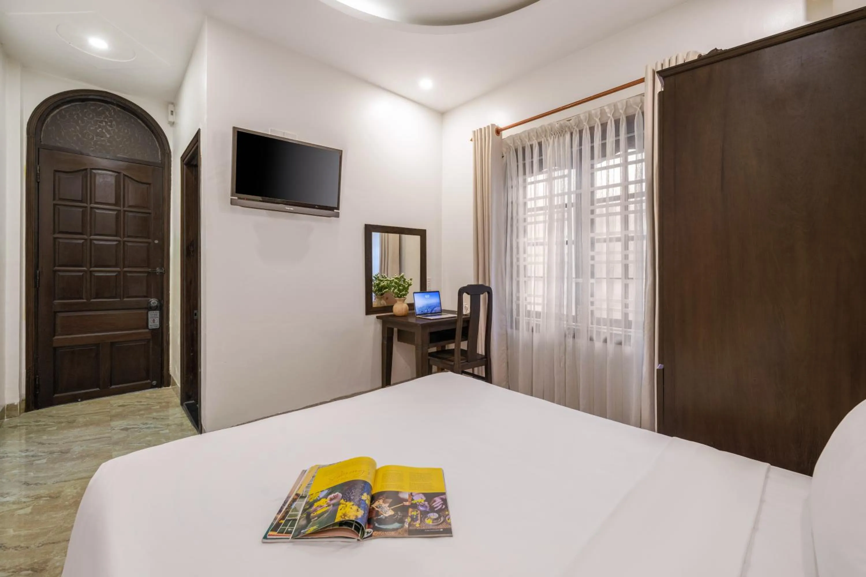 Bed in Flower Villa - STAY 24H