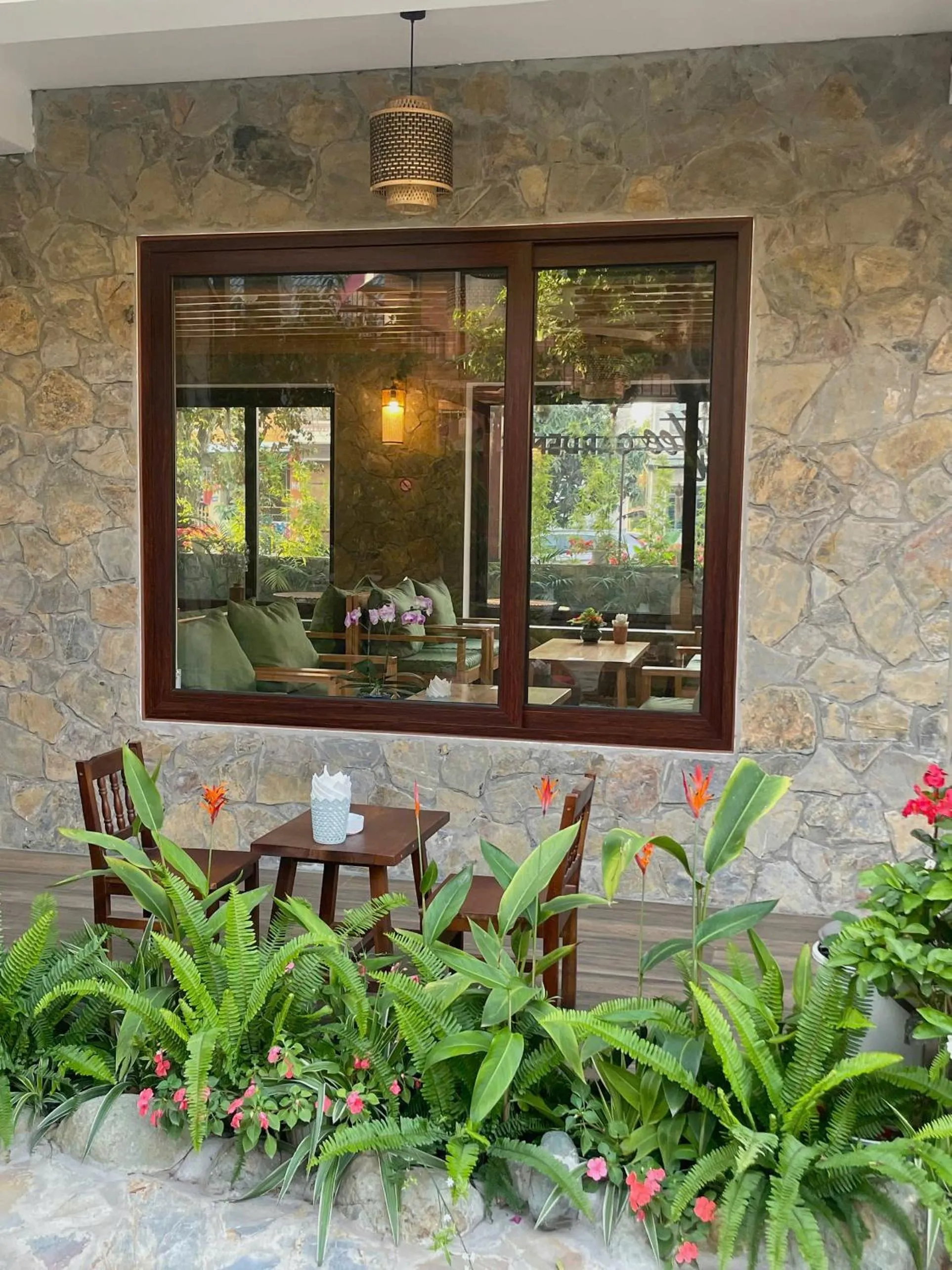 Patio in Xuân Anh Garden