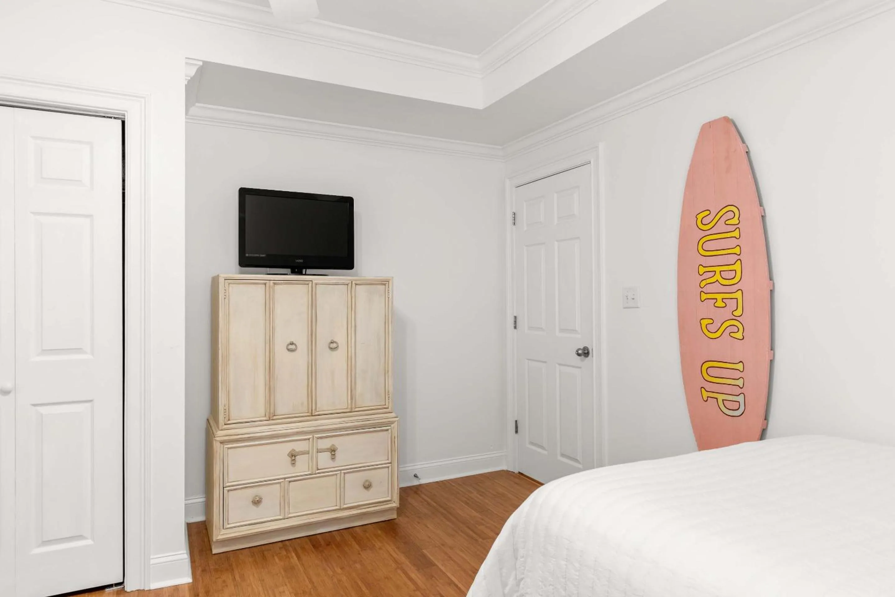 Bed in Brass Rail 106