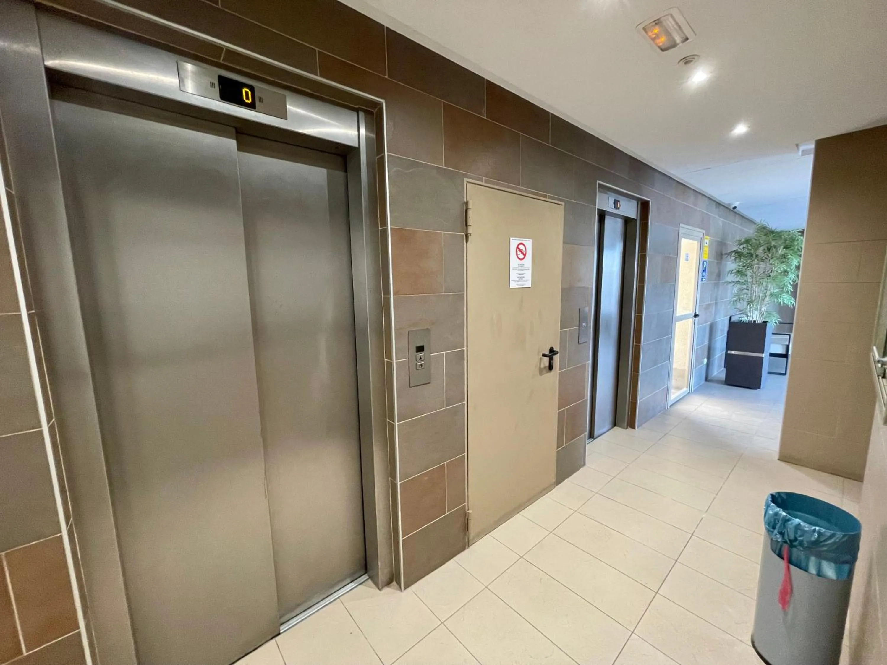 elevator in 2 Bedrooms Apartment in Calpe LARIMAR