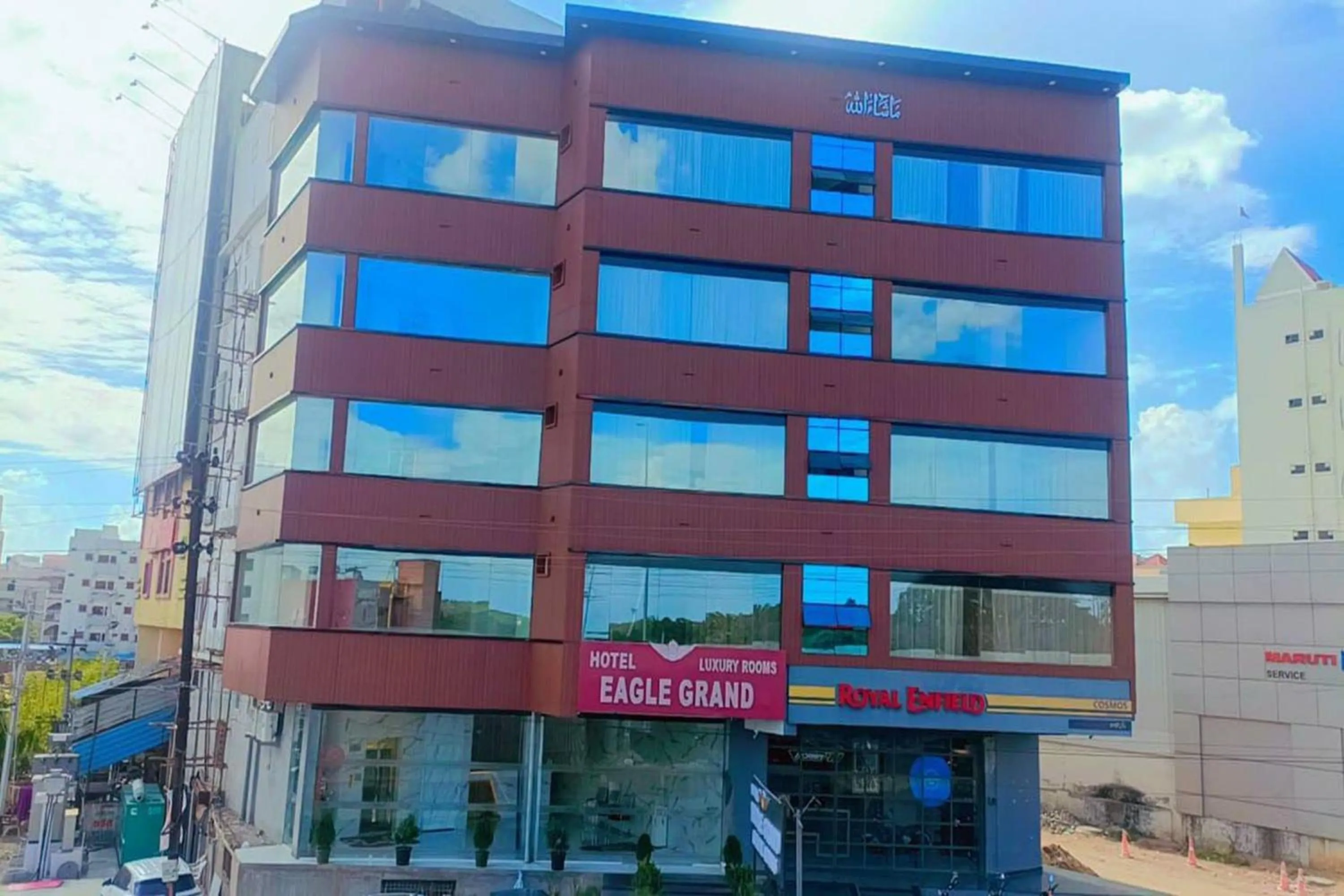 Property building in Hotel Eagle Grand Airport Zone