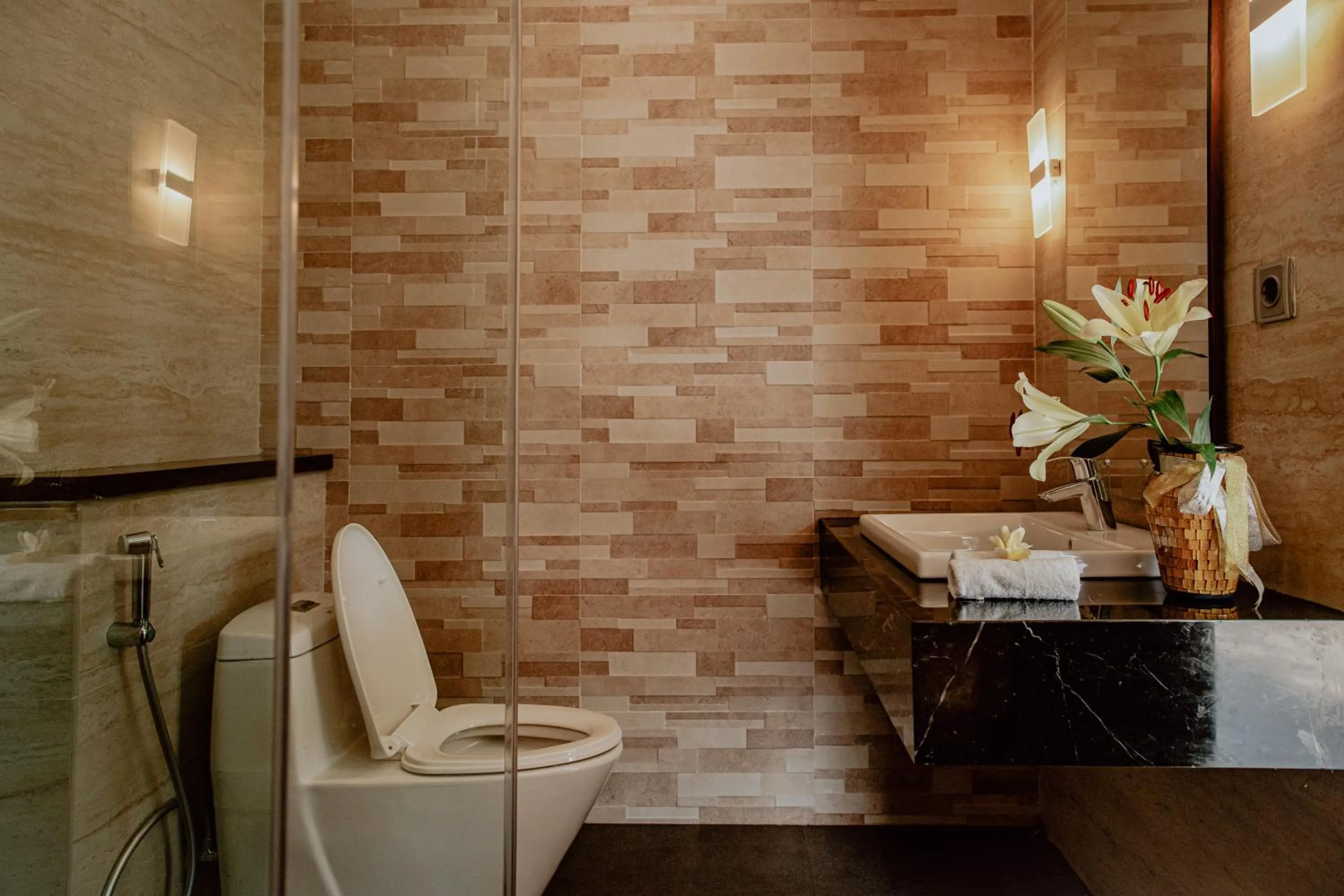 Toilet in Stanagiri Villas Ubud