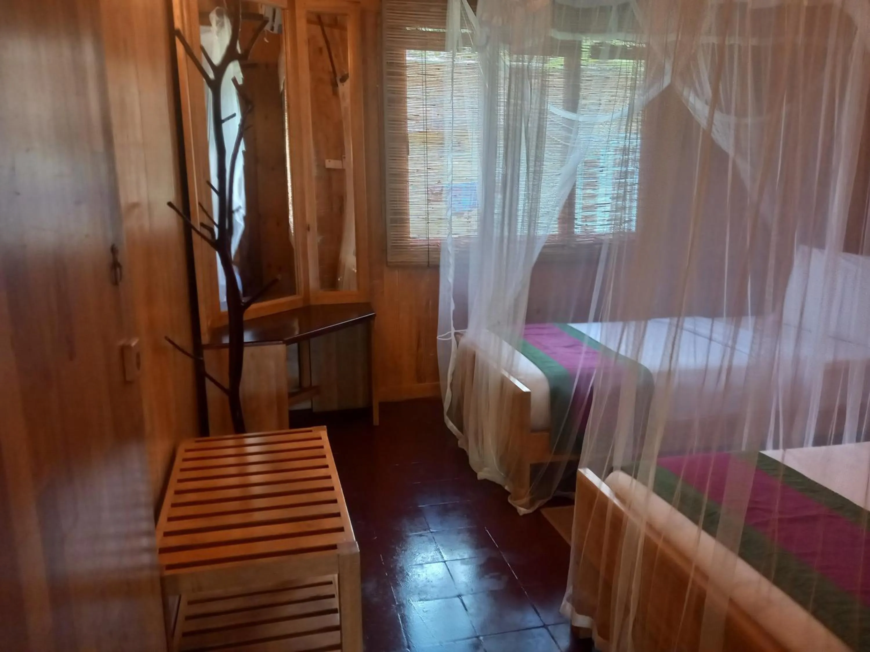 Bed in Lake Resort Bolgoda