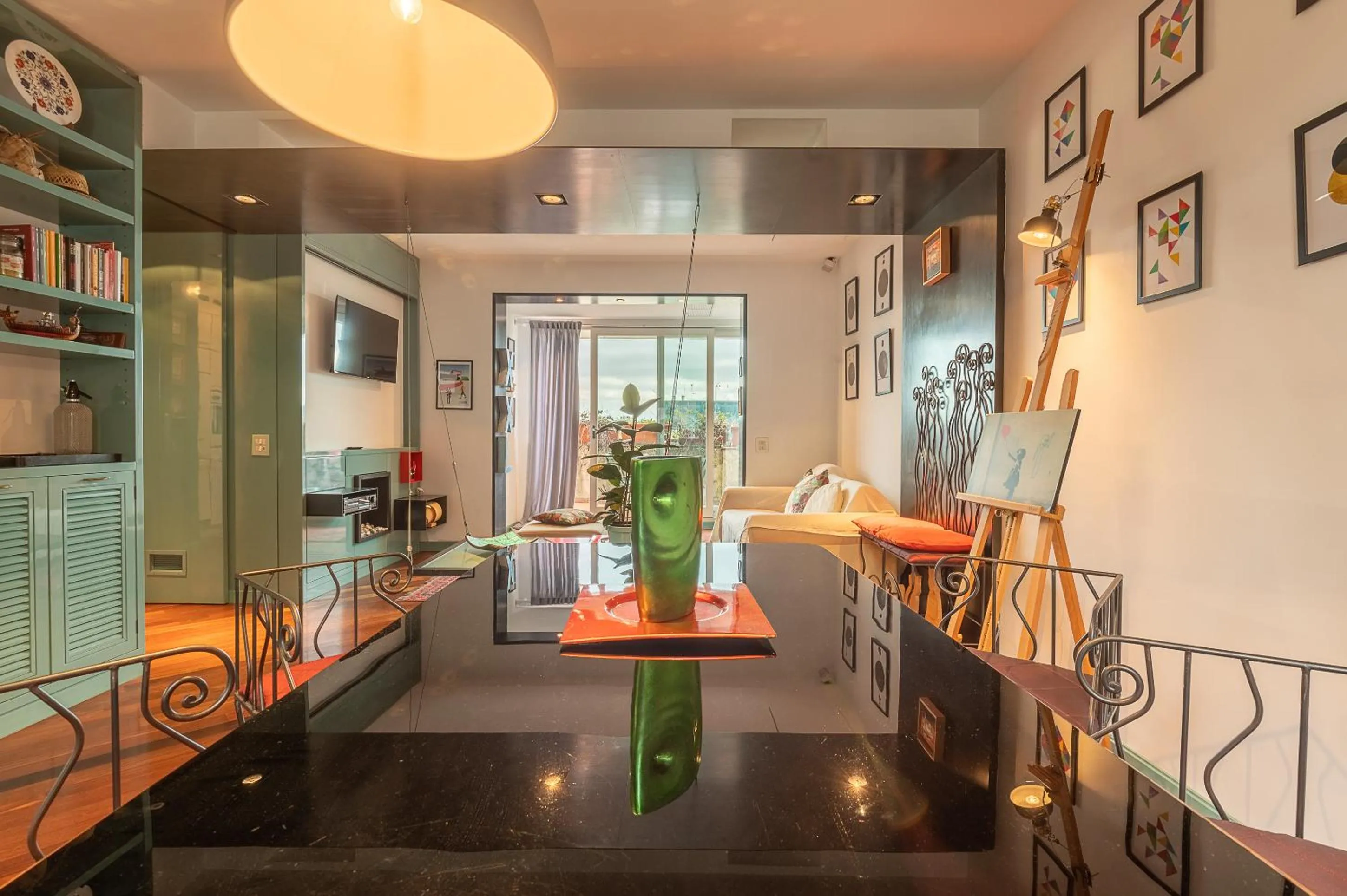 Dining area in Tiffany's apartment Flaminio