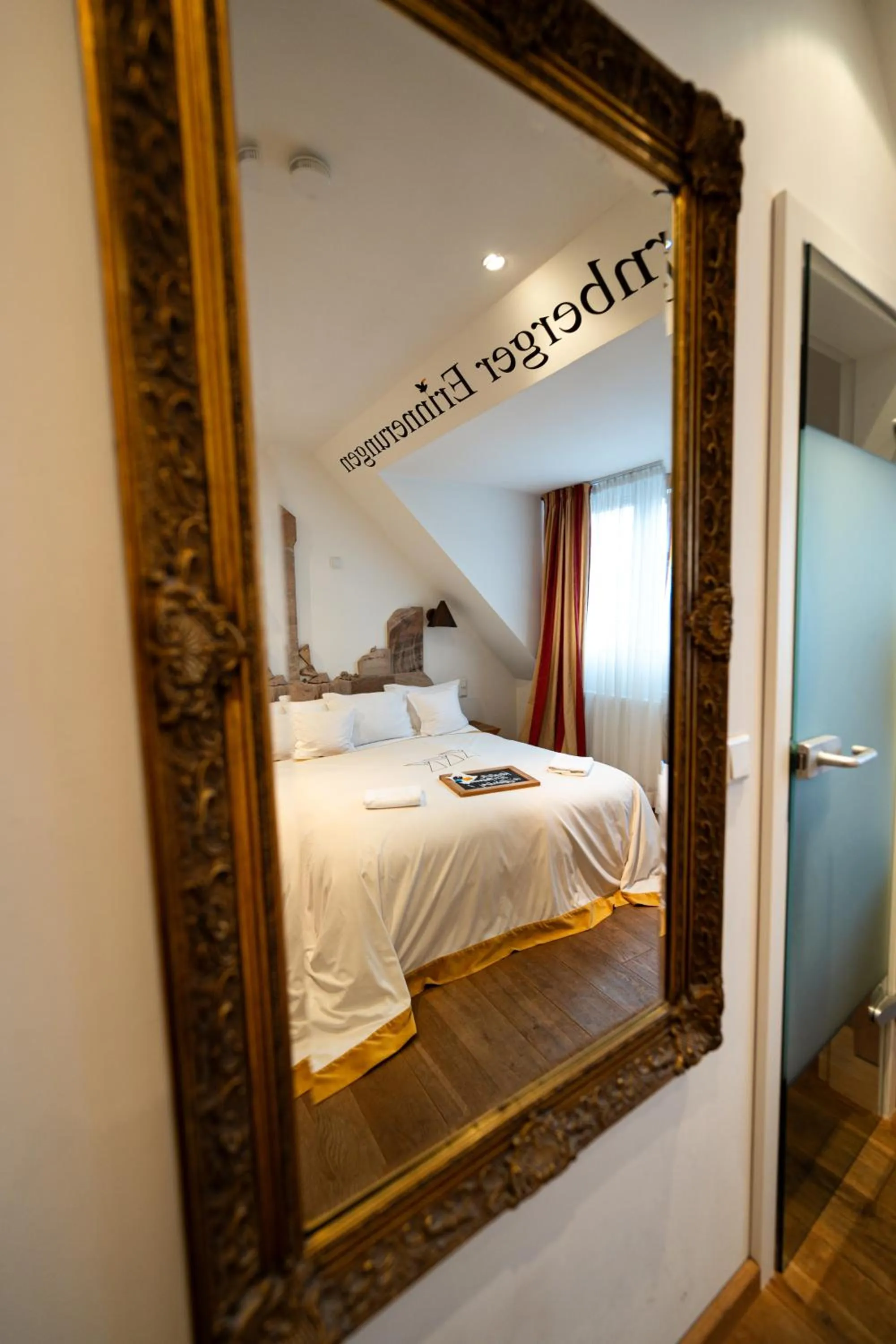 Bed in Hotel Drei Raben