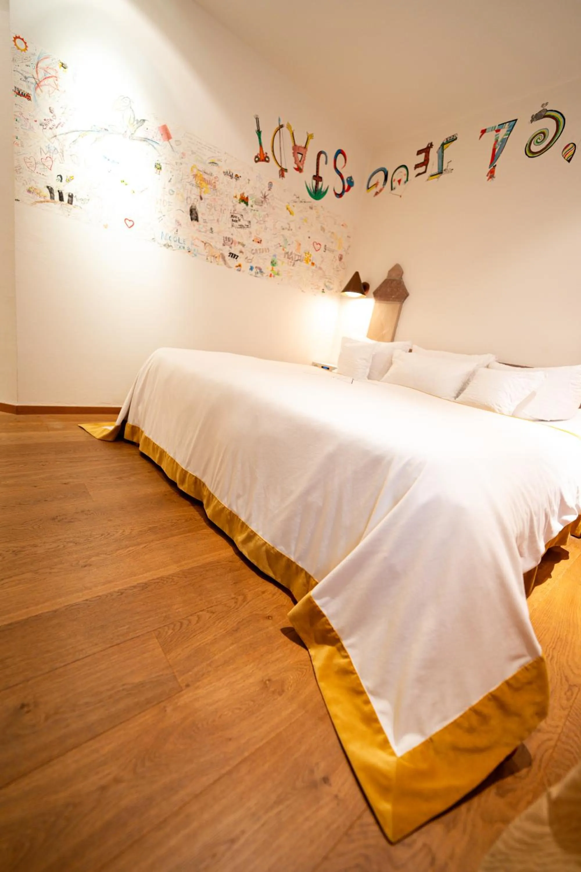 Bed in Hotel Drei Raben