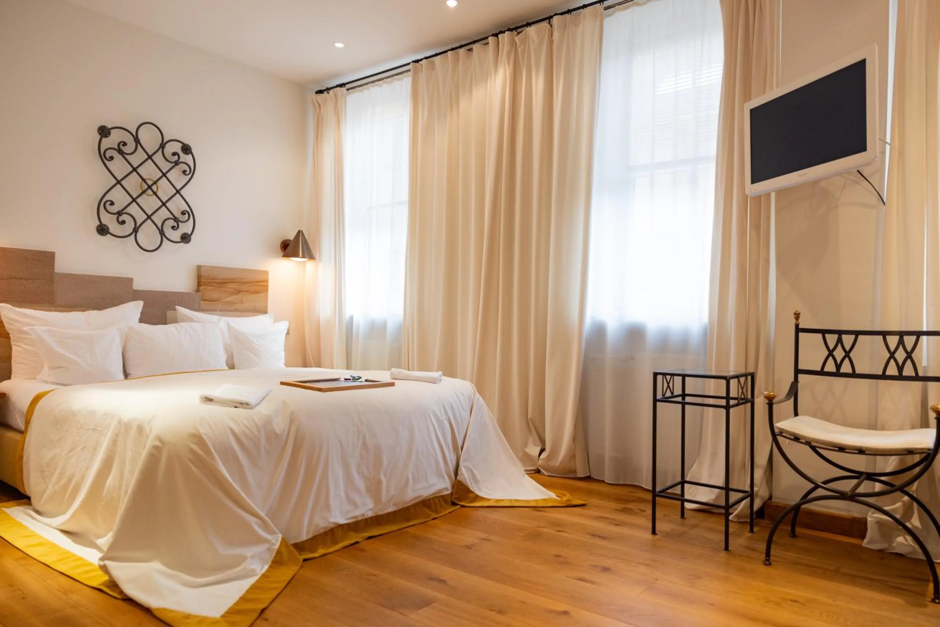 Bed in Hotel Drei Raben