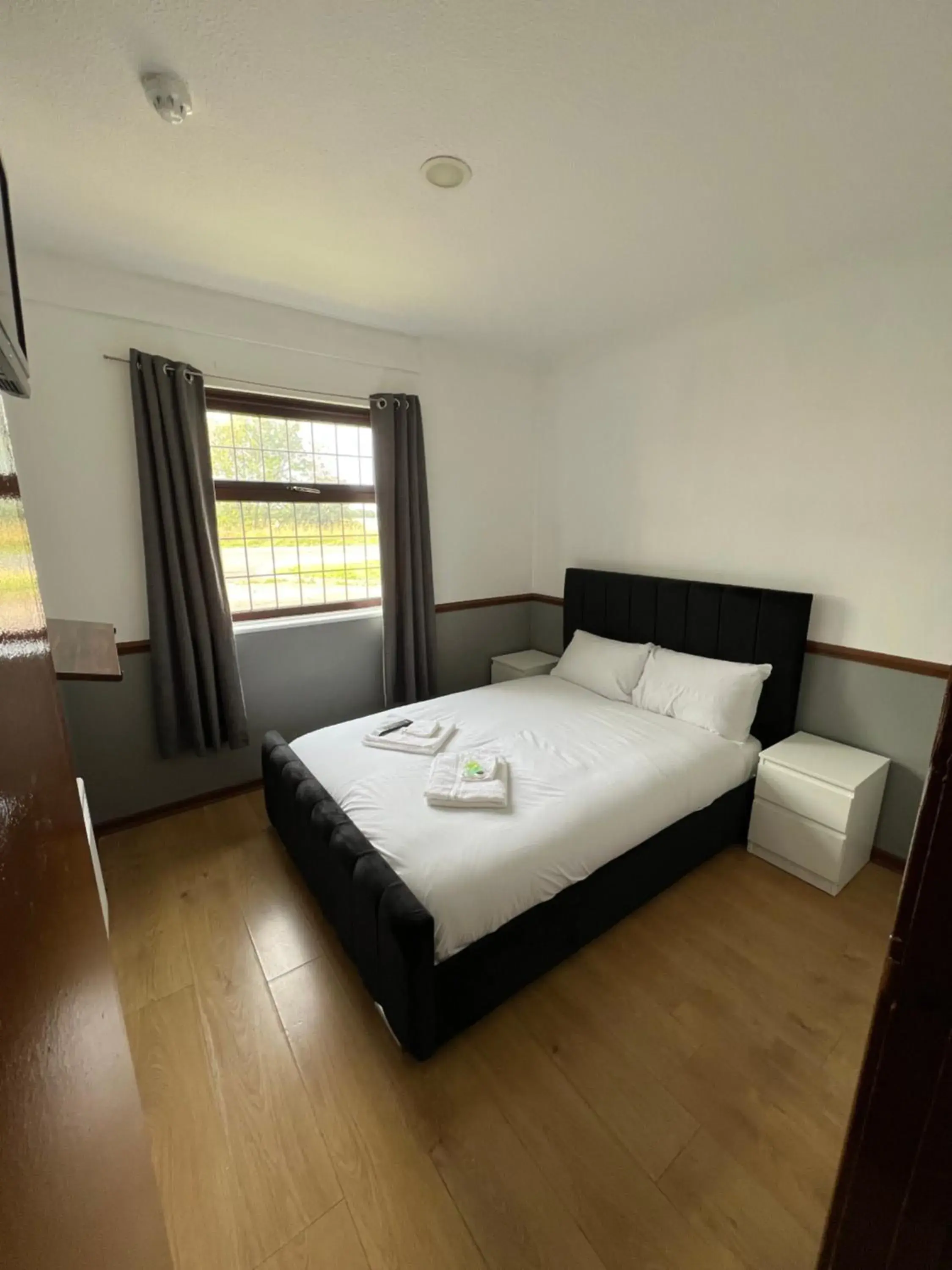 Standard Double Suite in Stay Inn Express, Cambridge Standard Double Suite in Stay Inn Express, Cambridge