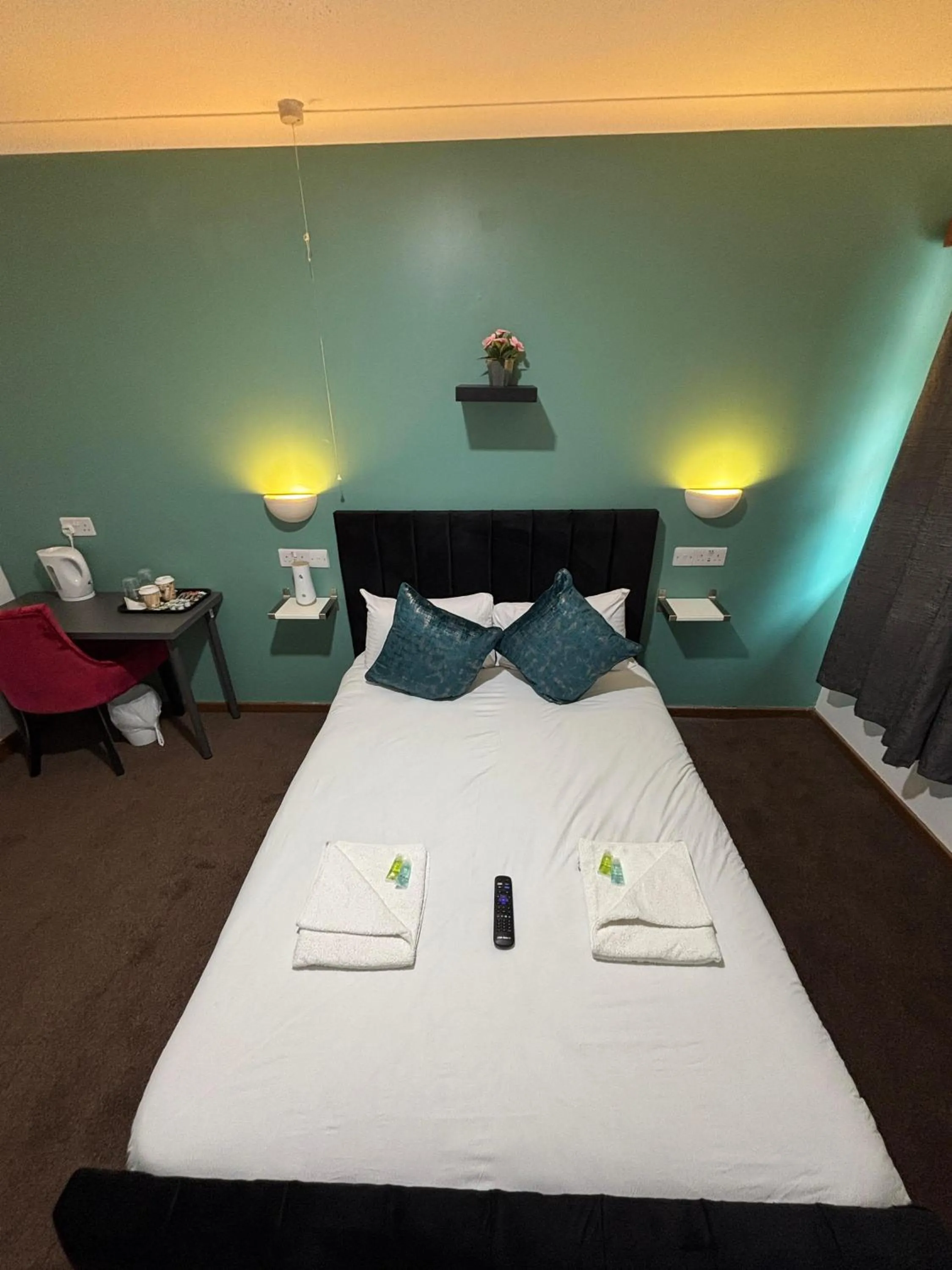 Bed in Stay Inn Express, Cambridge