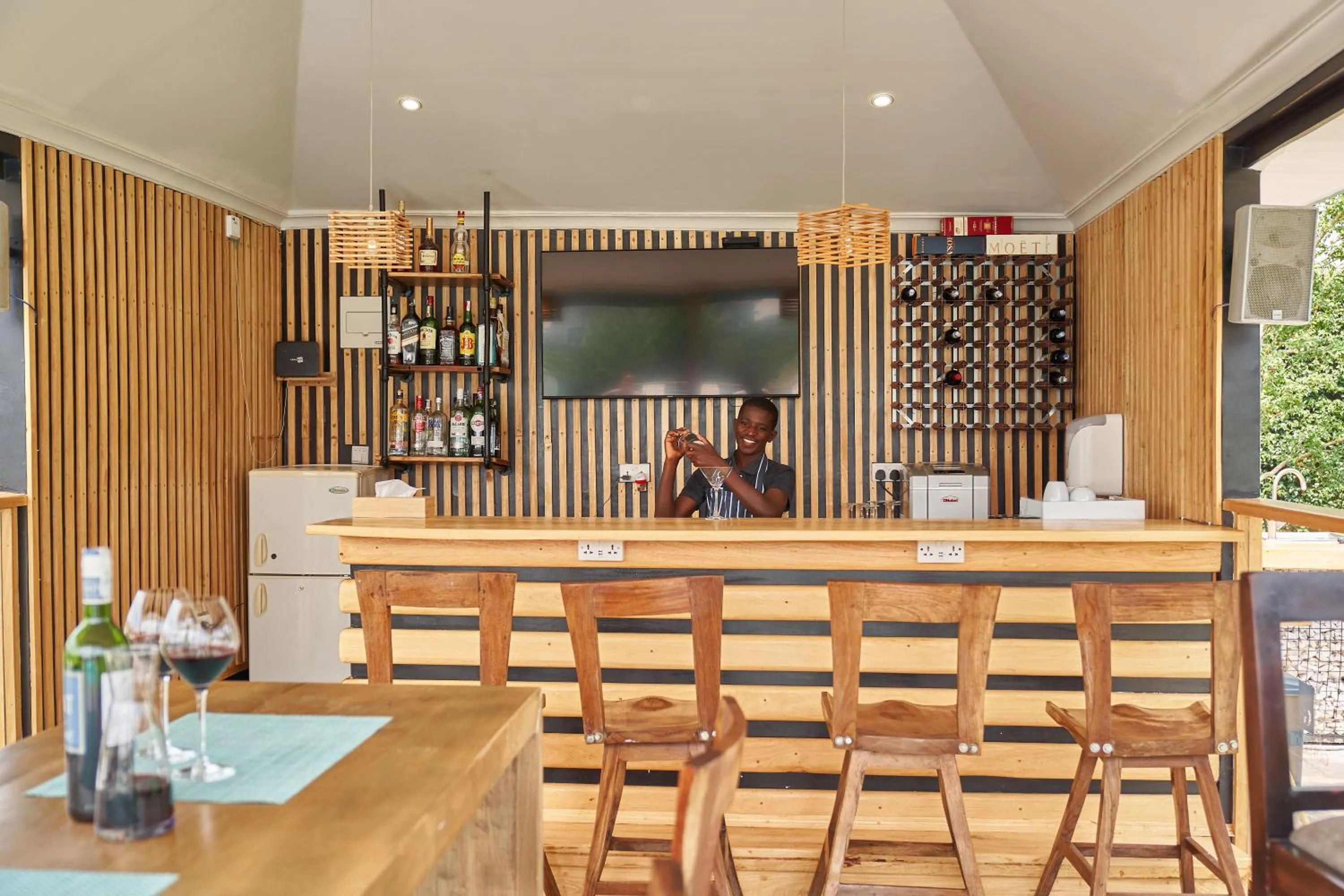 TV and multimedia in Governor's Residence