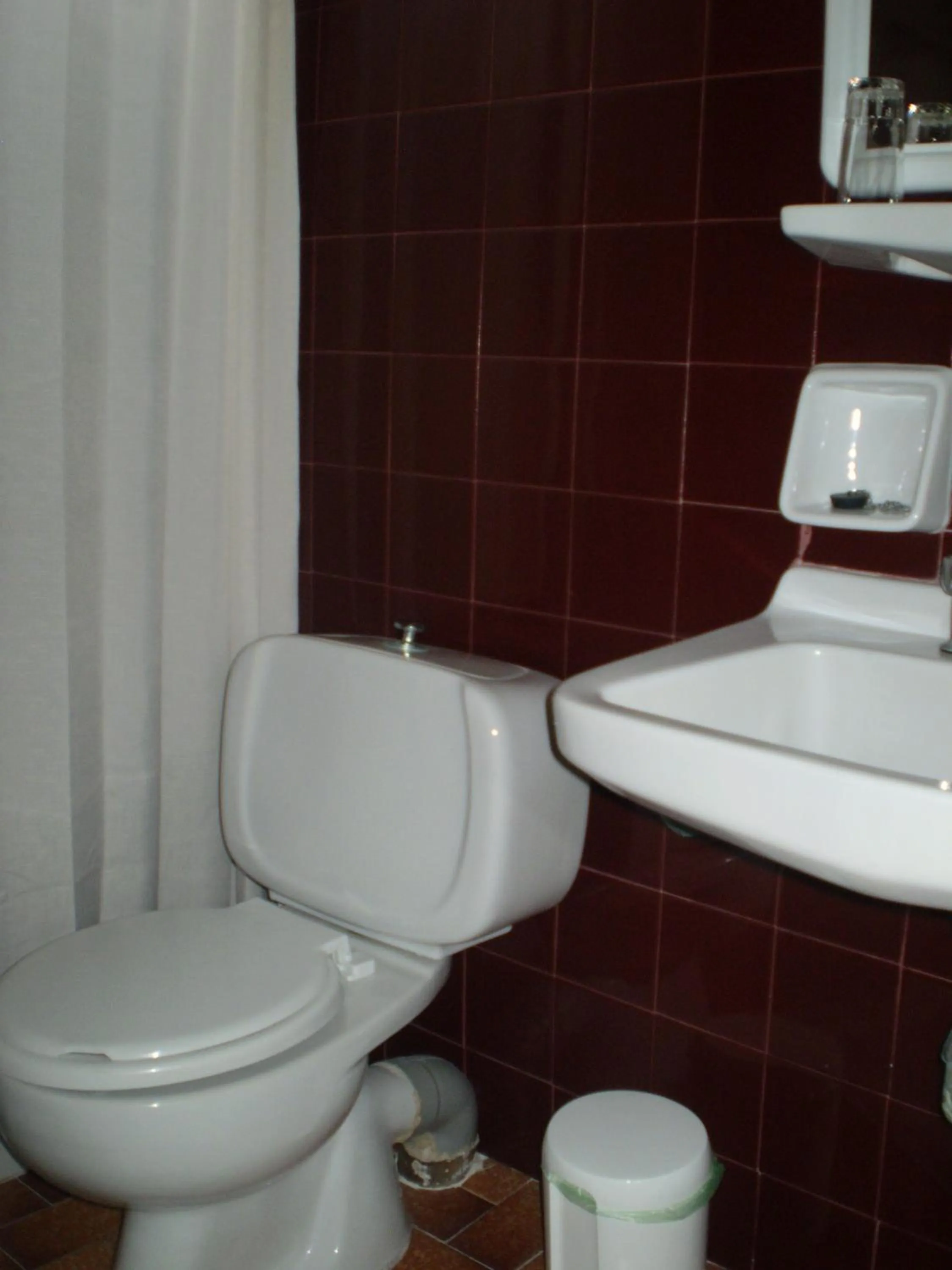 Toilet in Galini Pension