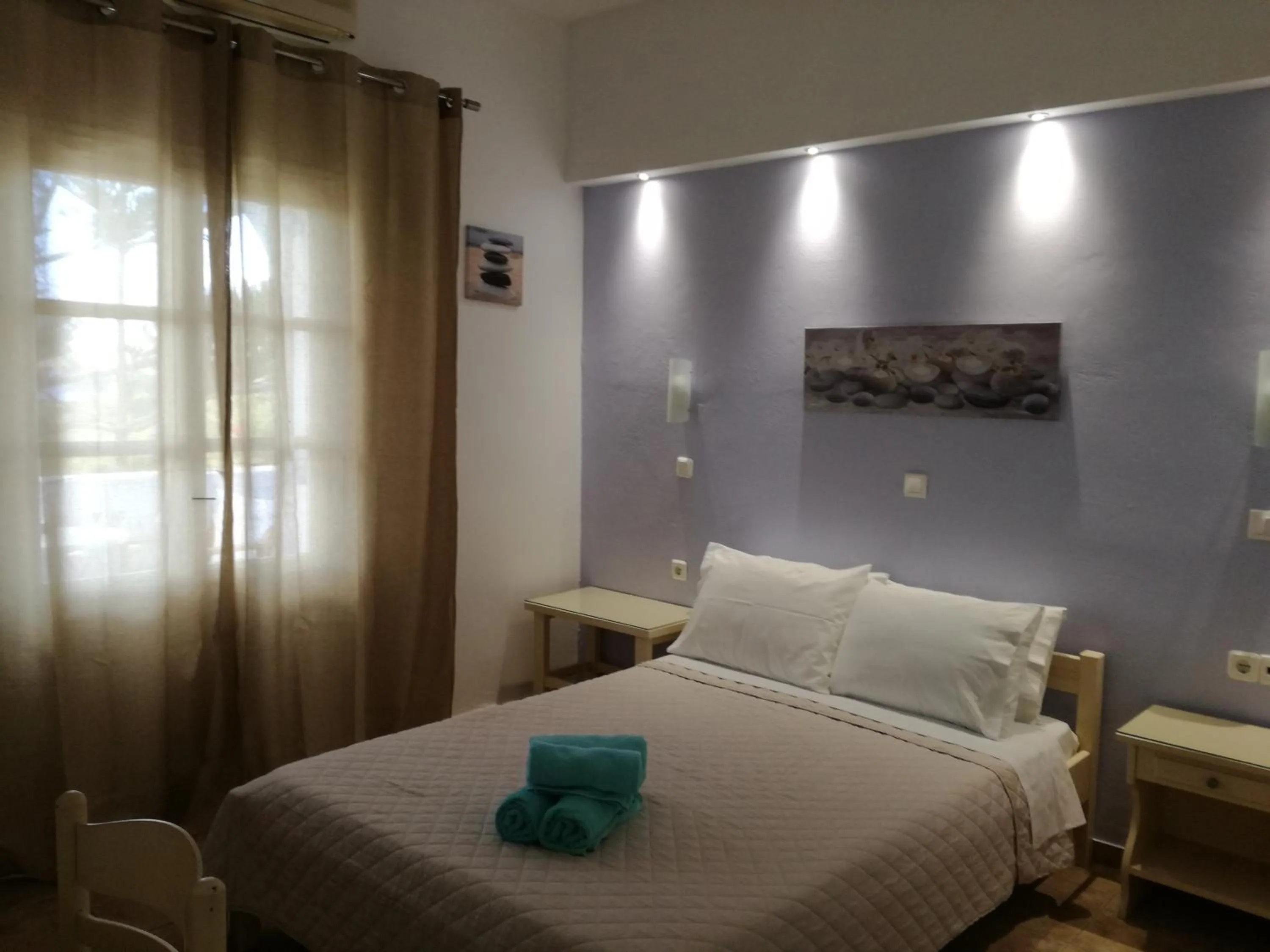 Bedroom, Bed in Galini Pension