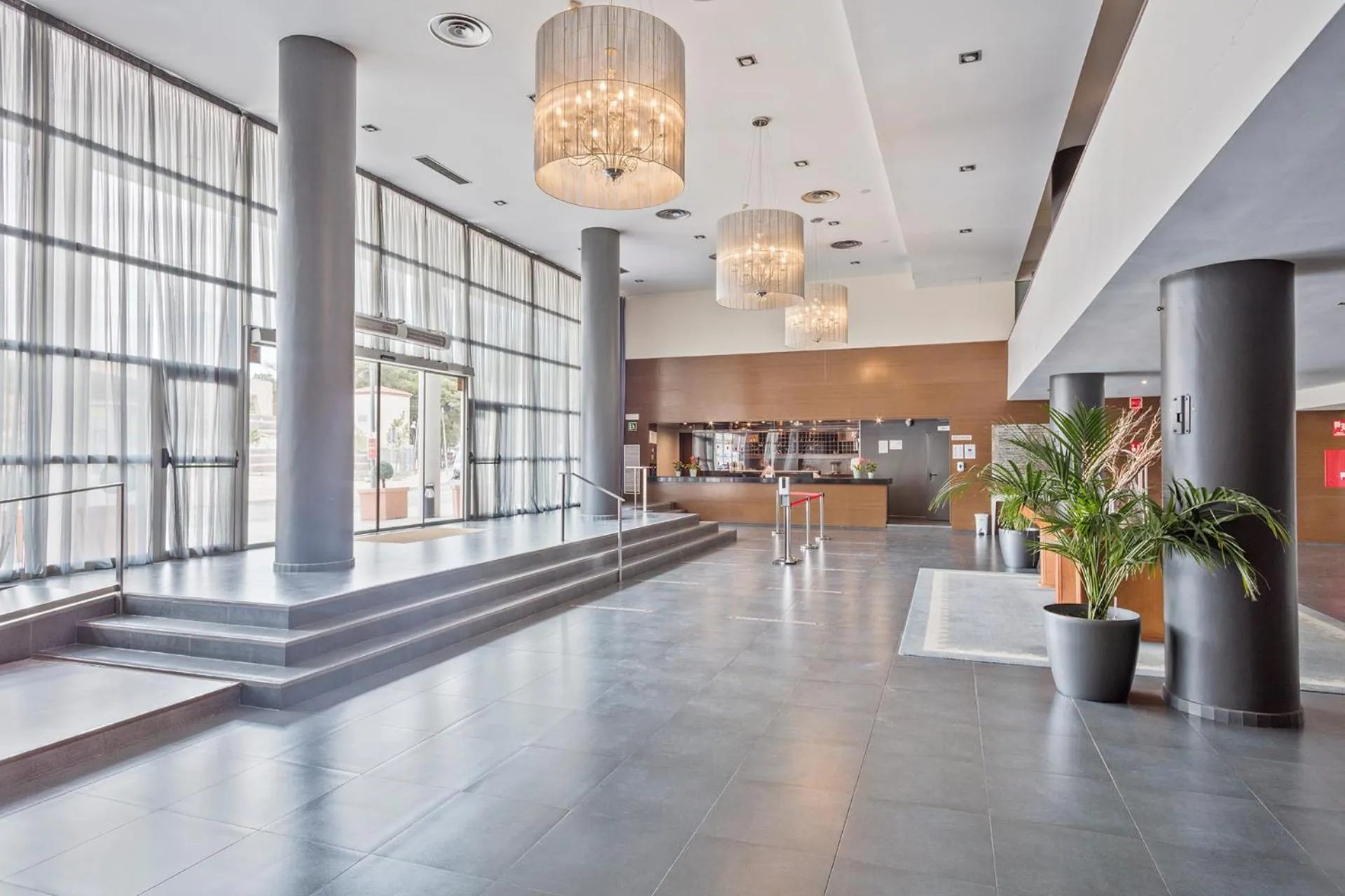 Lobby or reception in Hotel Balneario Playa de Comarruga
