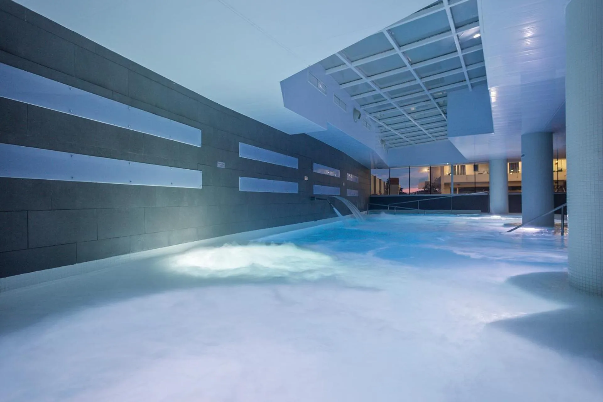 Spa and wellness centre/facilities in Hotel Balneario Playa de Comarruga