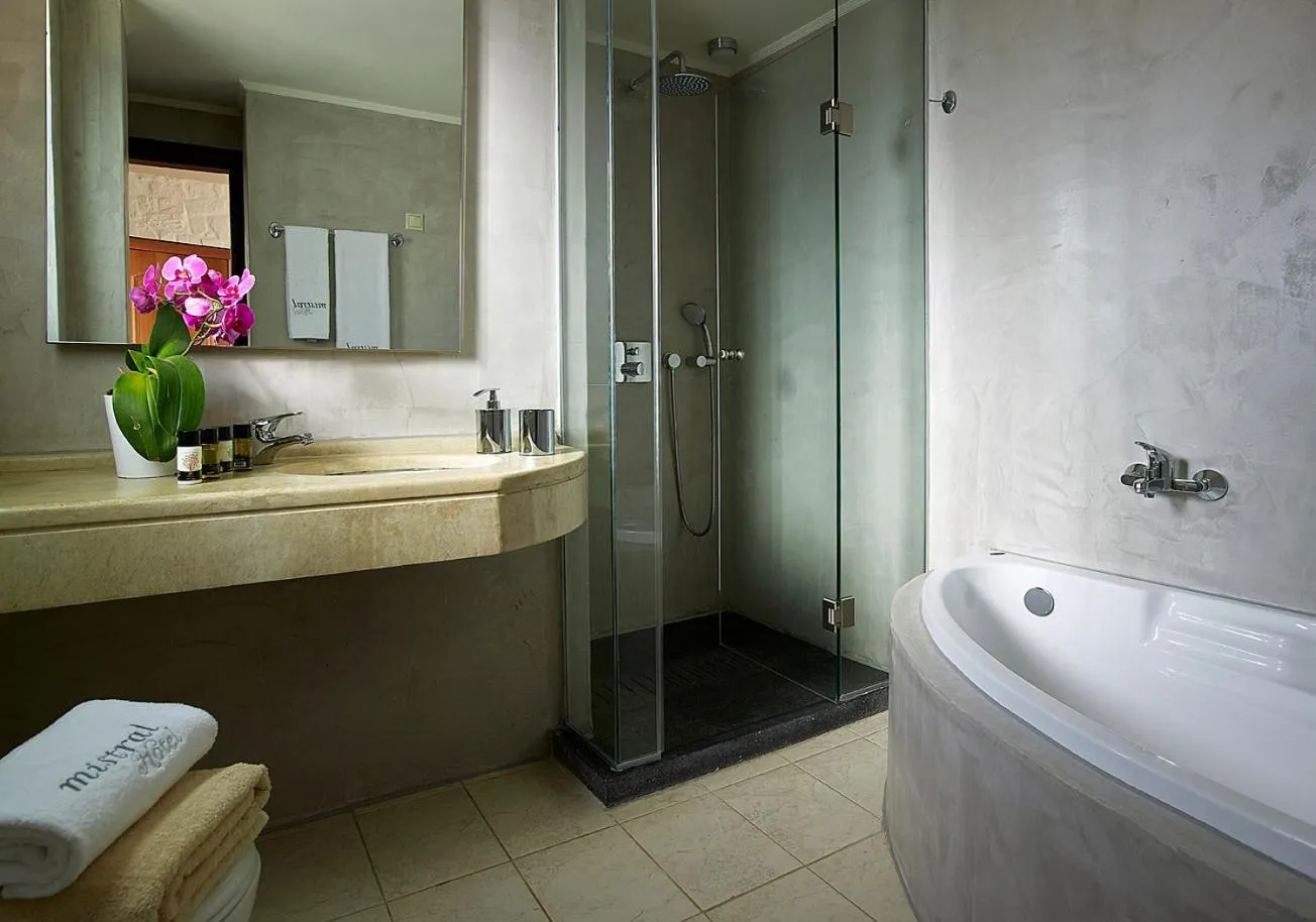 Bathroom in Mistral Hotel - For Solo Travelers