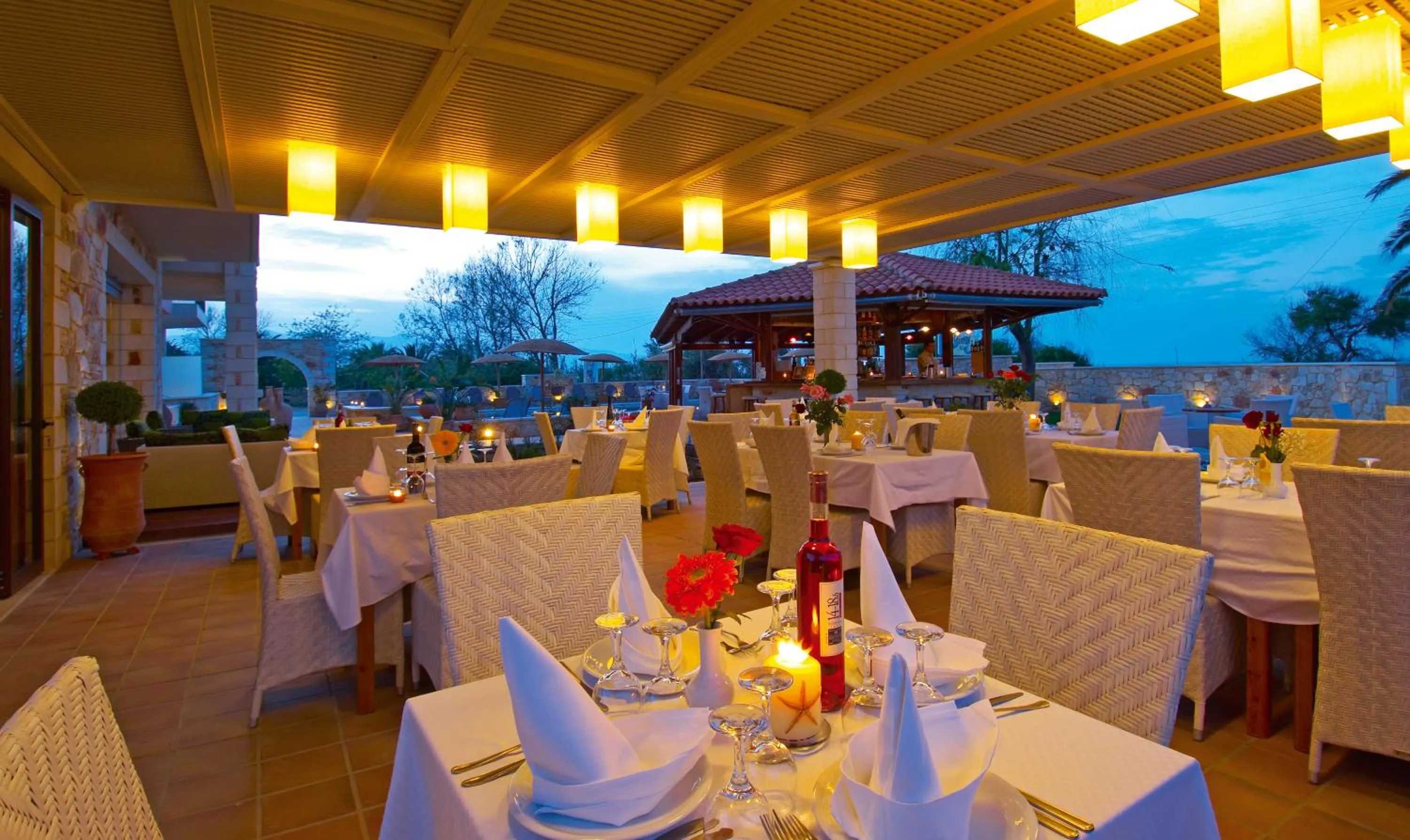 Restaurant/places to eat in Mistral Hotel - For Solo Travelers