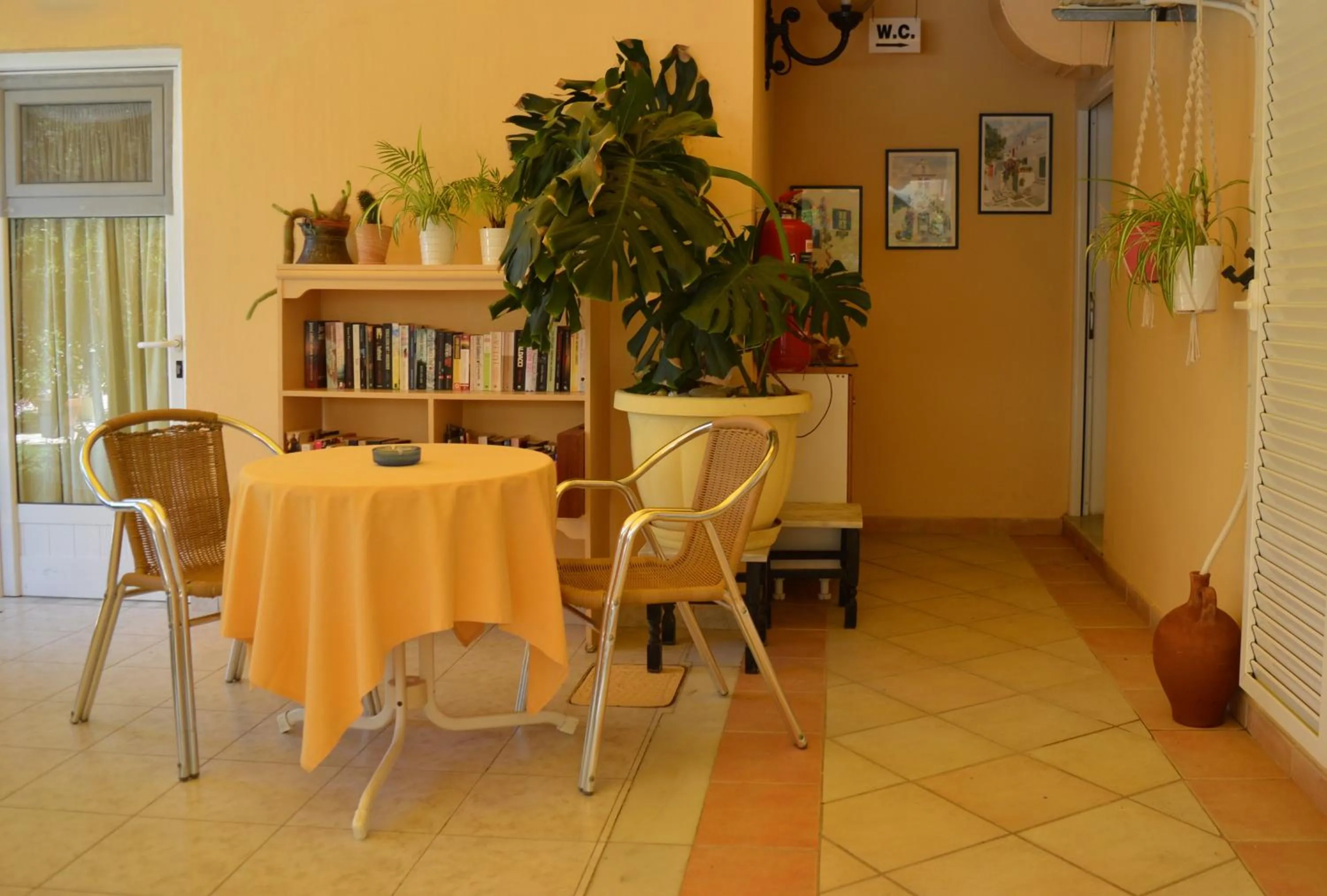 Library in Konstantina Apartments