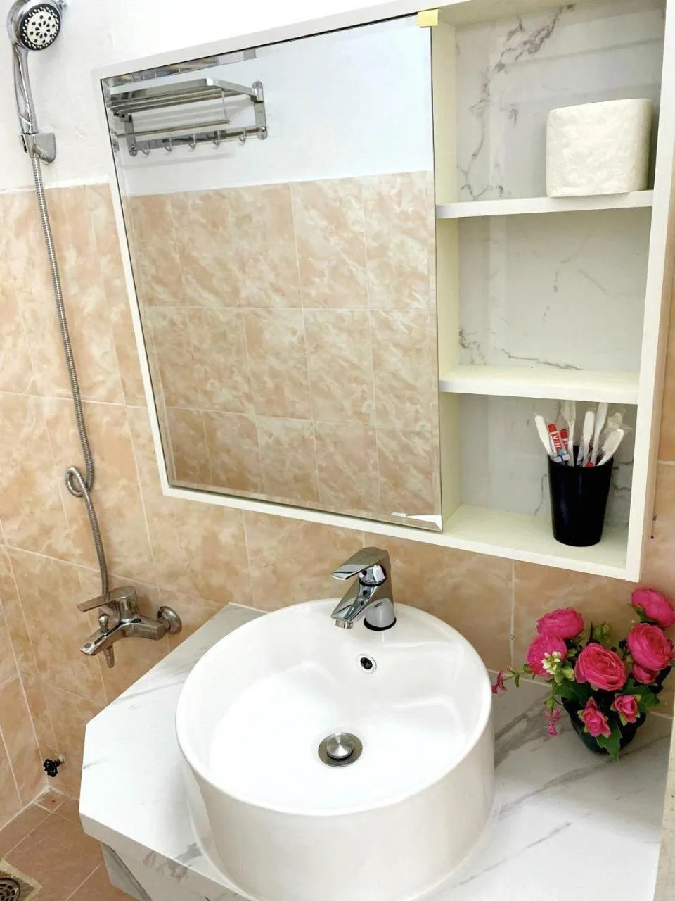 Bathroom in Glory Gia Huy Hotel