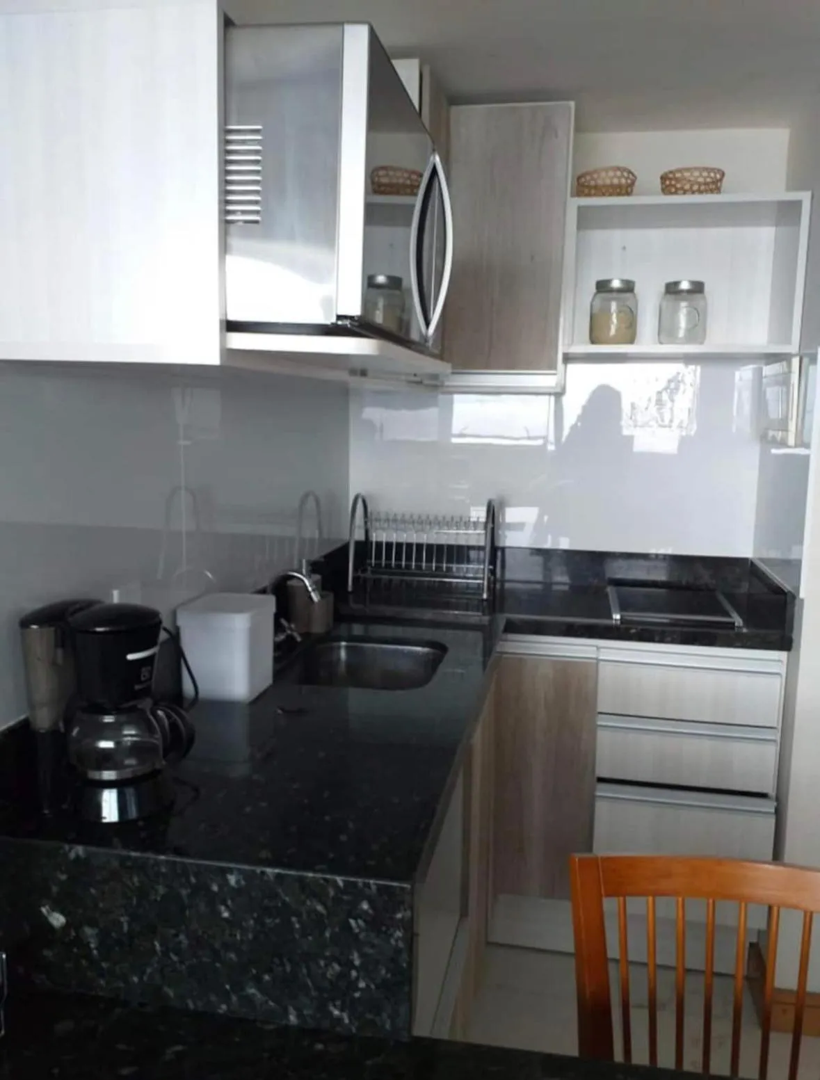 Tropical Executive Hotel N 619