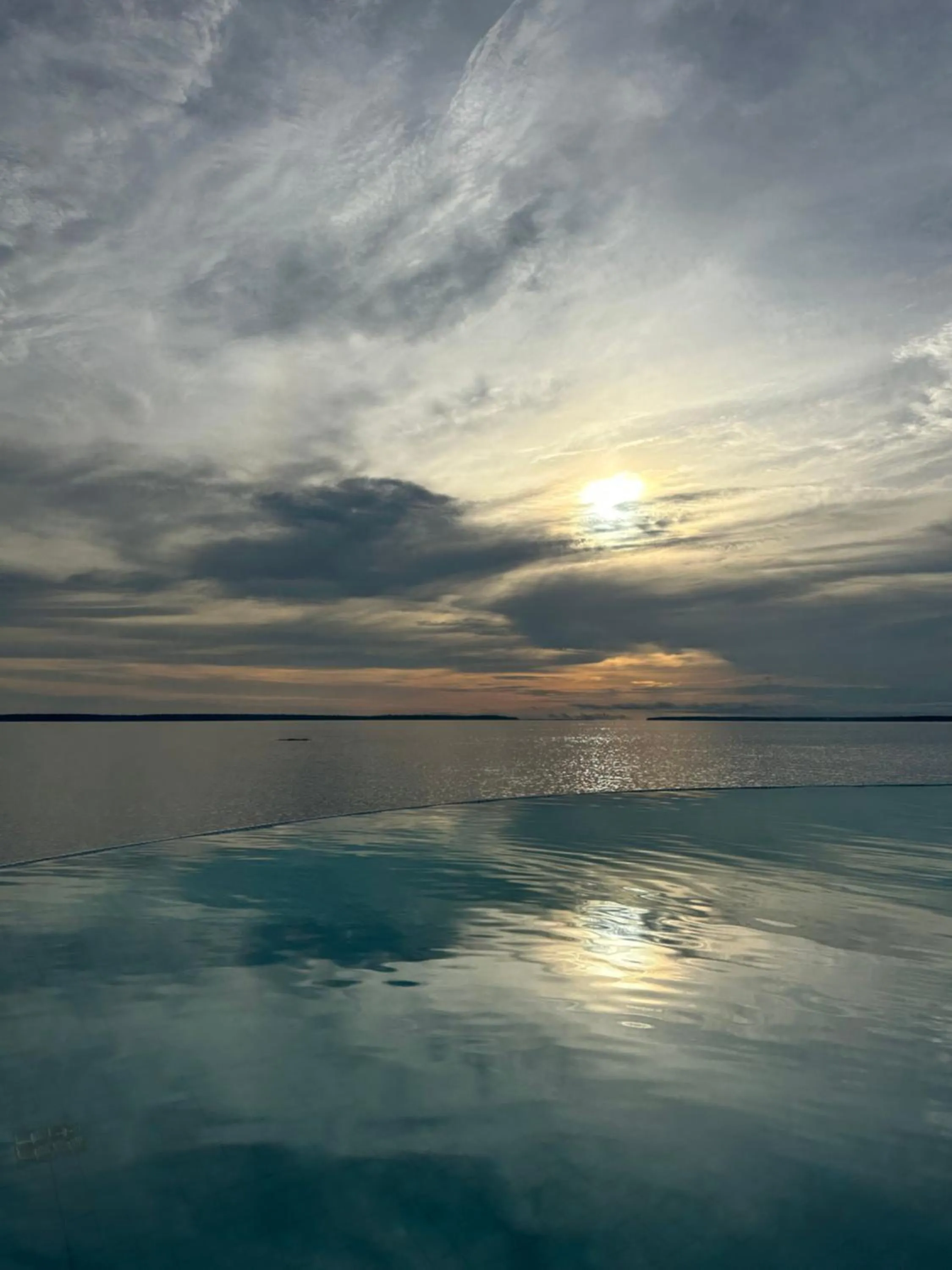 Tropical Executive Hotel N 619