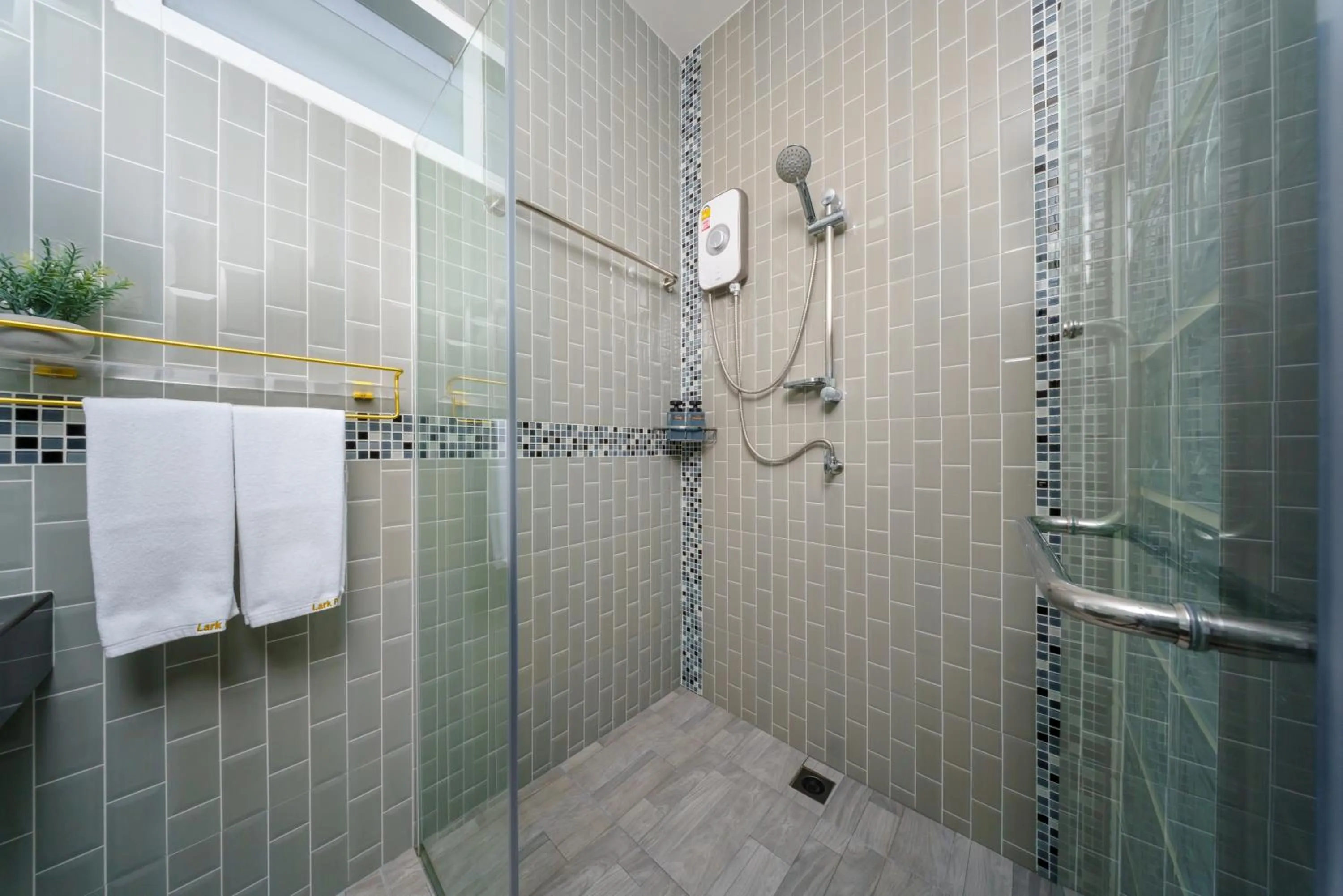 Bathroom in Lark Pool Villa Aonang Krabi