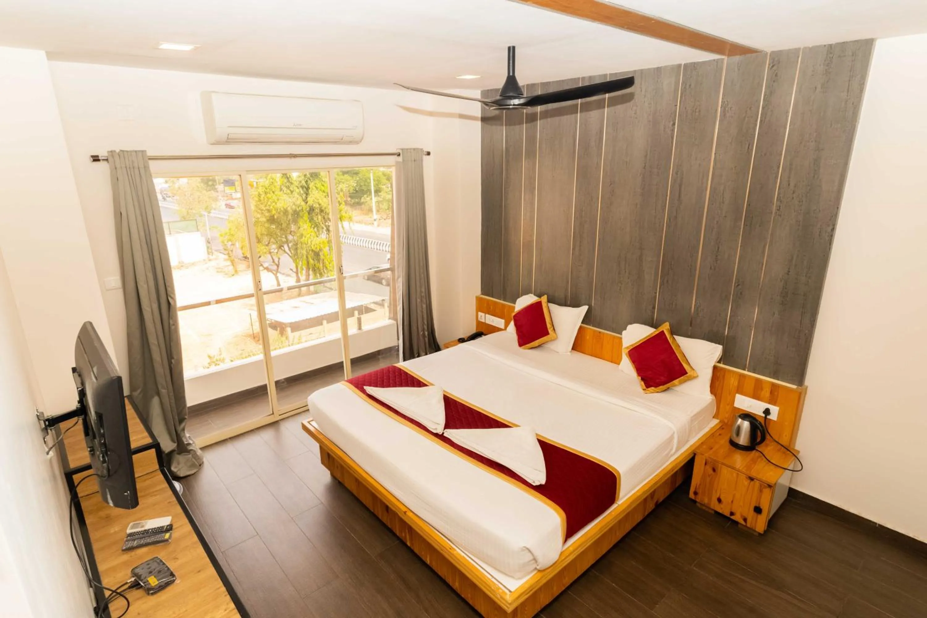 Bedroom, Bed in Hotel Aalia