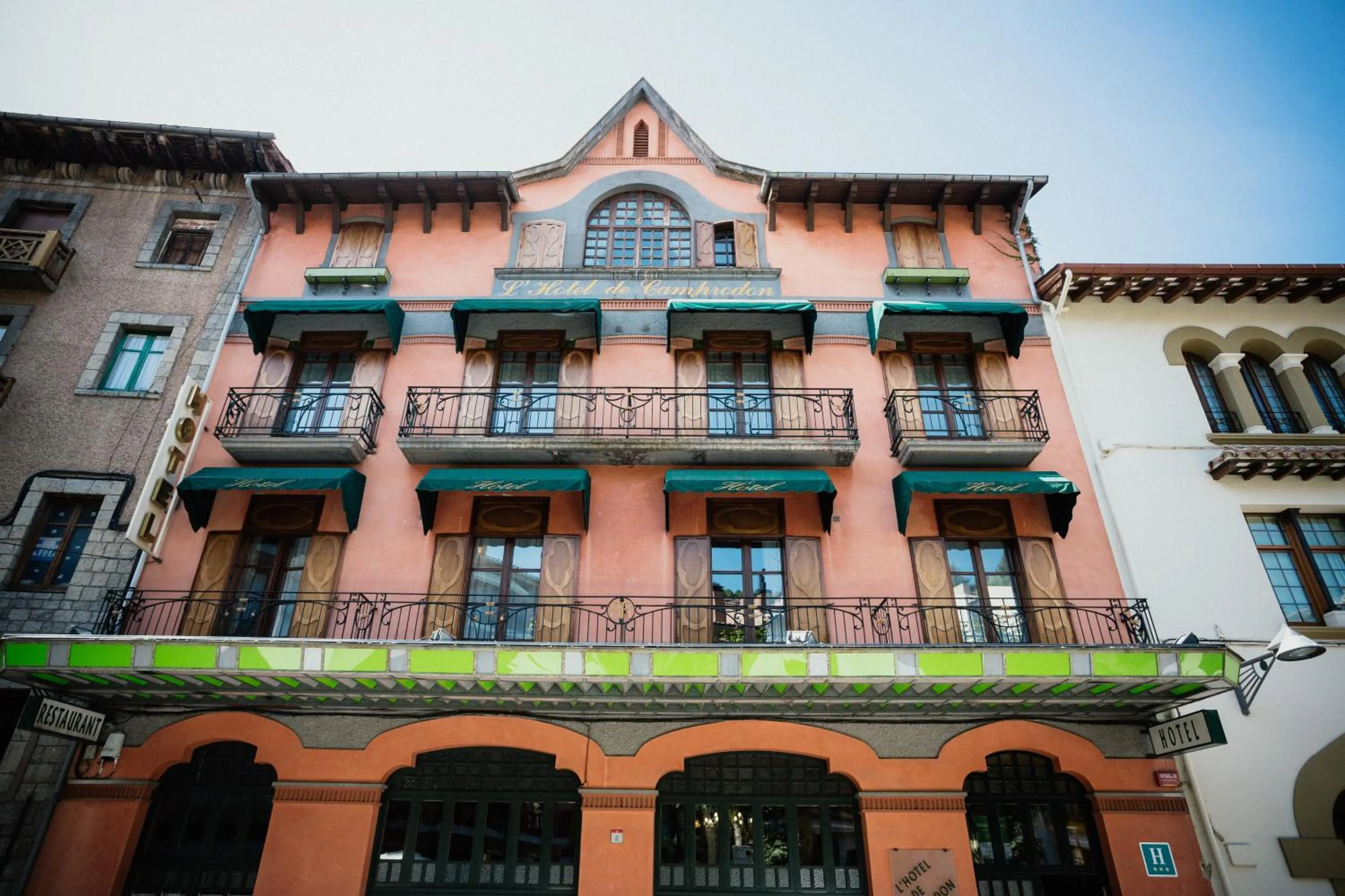 Property building in Hotel de Camprodón